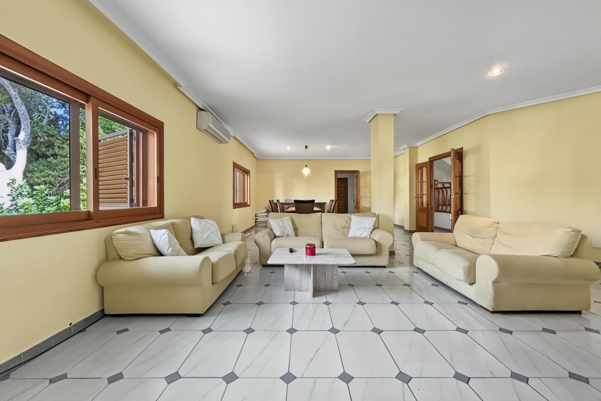 Återförsäljning - Villa -
Orihuela Costa - Campoamor