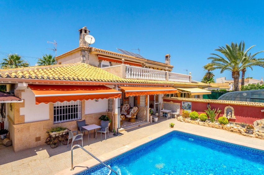 Återförsäljning - Villa -
Orihuela Costa - Campoamor