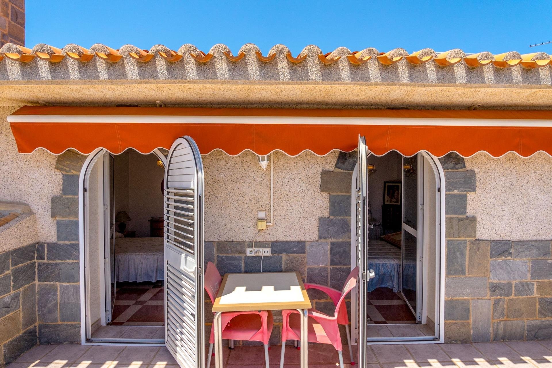 Återförsäljning - Villa -
Orihuela Costa - Campoamor