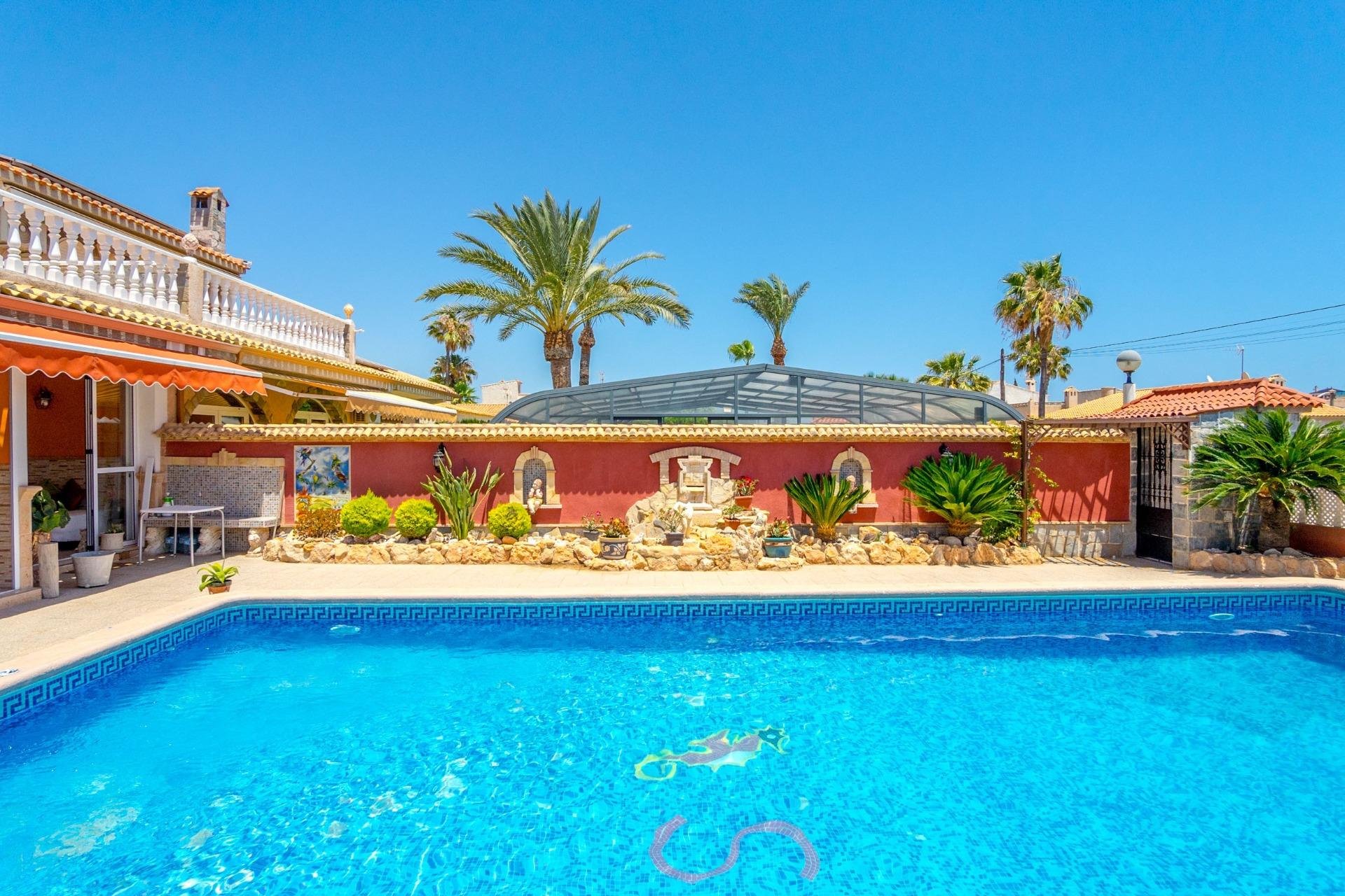 Återförsäljning - Villa -
Orihuela Costa - Campoamor