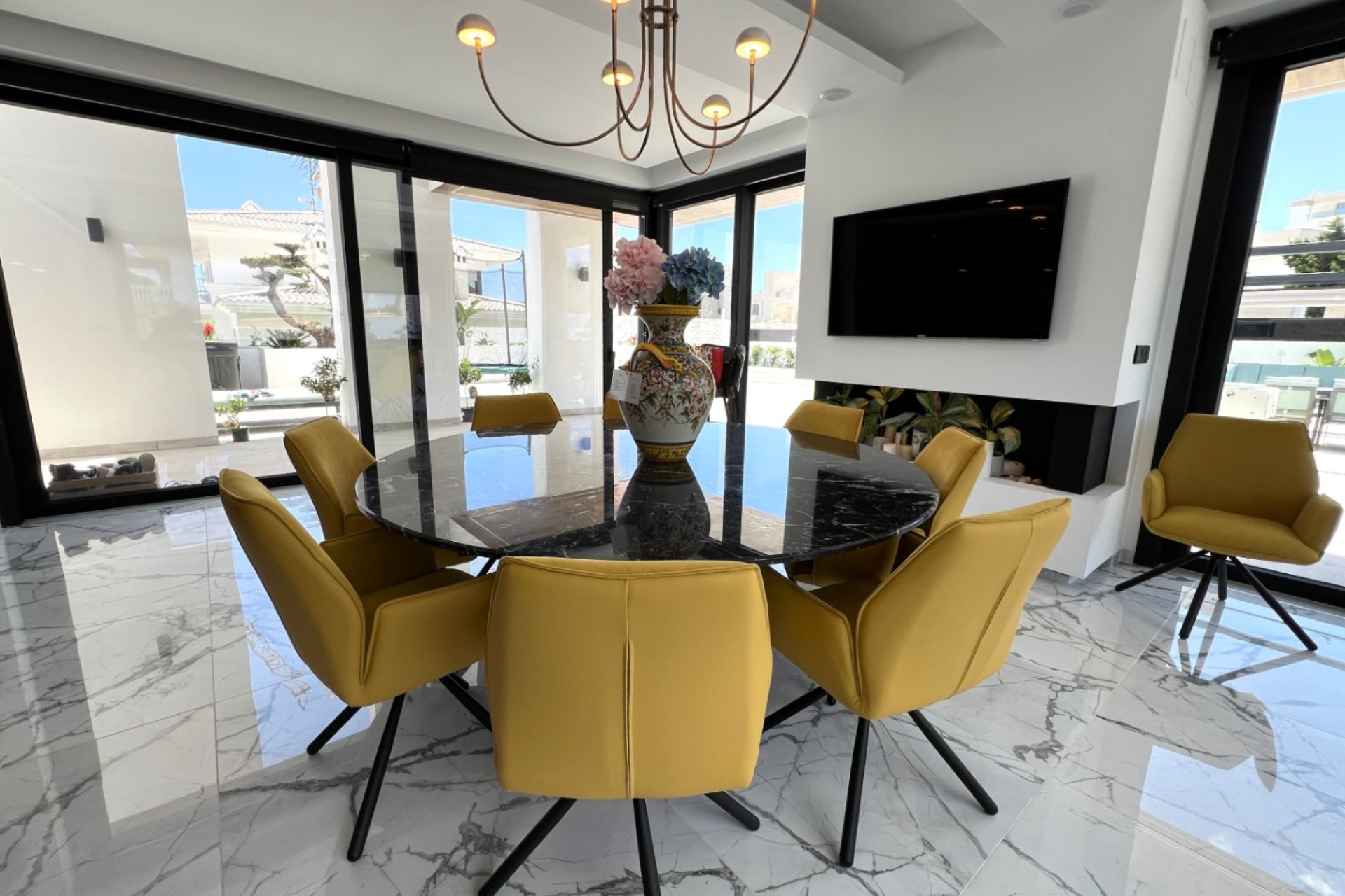 Återförsäljning - Villa -
Orihuela Costa - Costa Blanca Sur