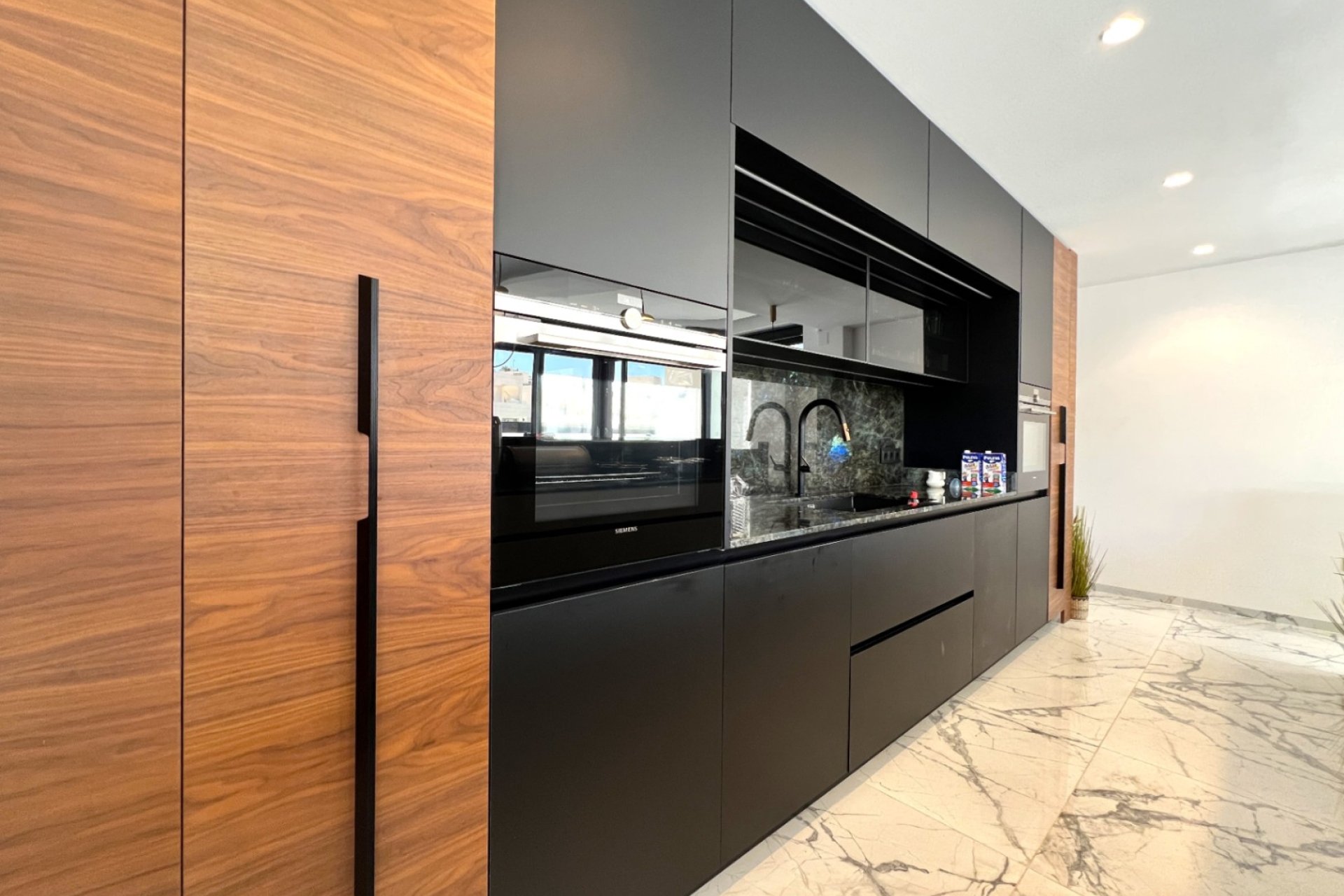 Återförsäljning - Villa -
Orihuela Costa - Costa Blanca Sur