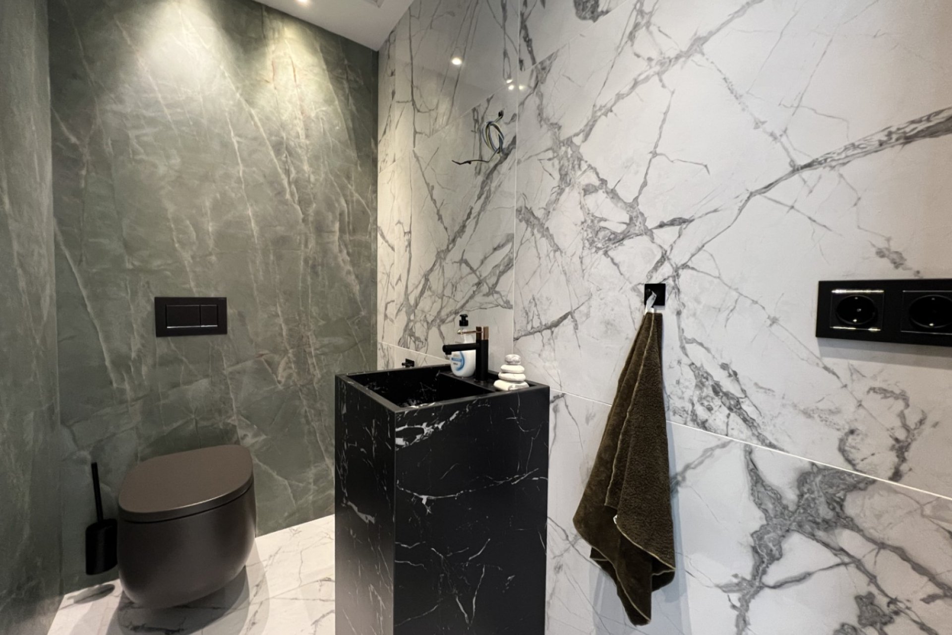 Återförsäljning - Villa -
Orihuela Costa - Costa Blanca Sur