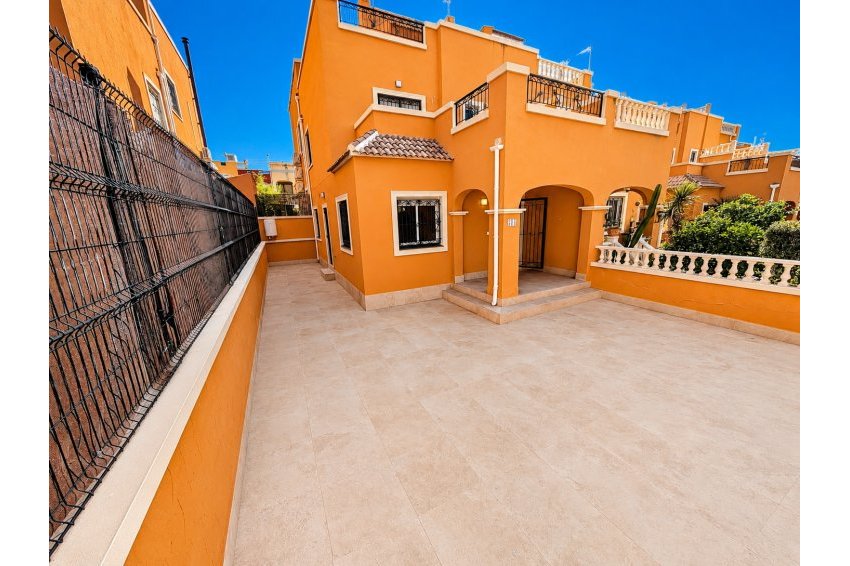 Återförsäljning - Villa -
Orihuela Costa - Dream Hills