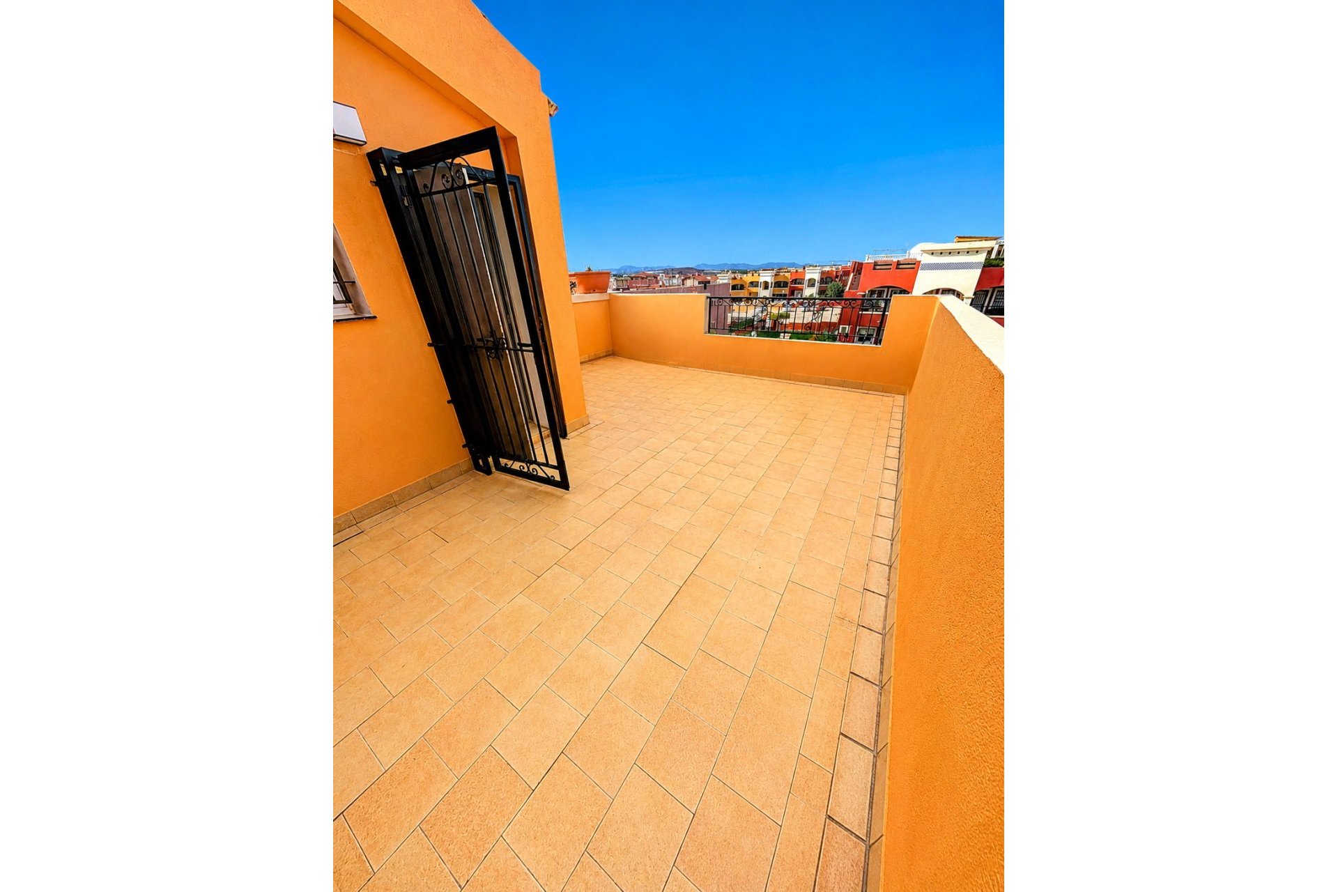 Återförsäljning - Villa -
Orihuela Costa - Dream Hills