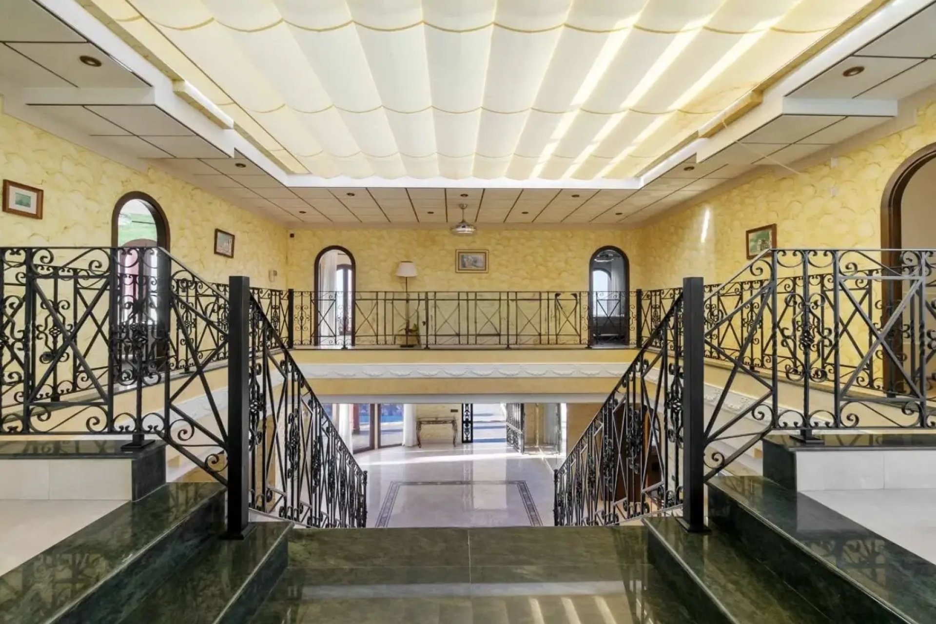 Återförsäljning - Villa -
Orihuela Costa - La Zenia