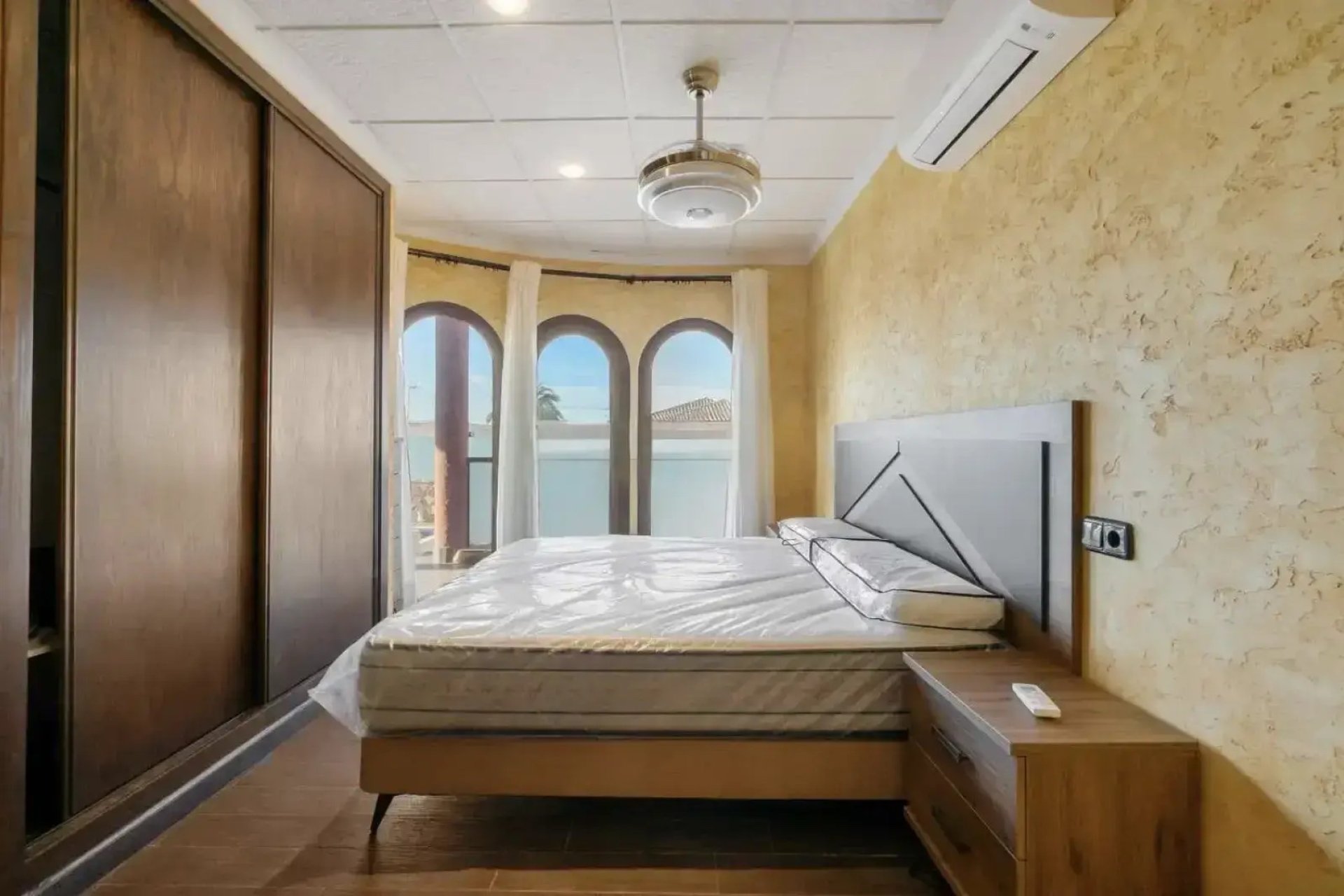 Återförsäljning - Villa -
Orihuela Costa - La Zenia