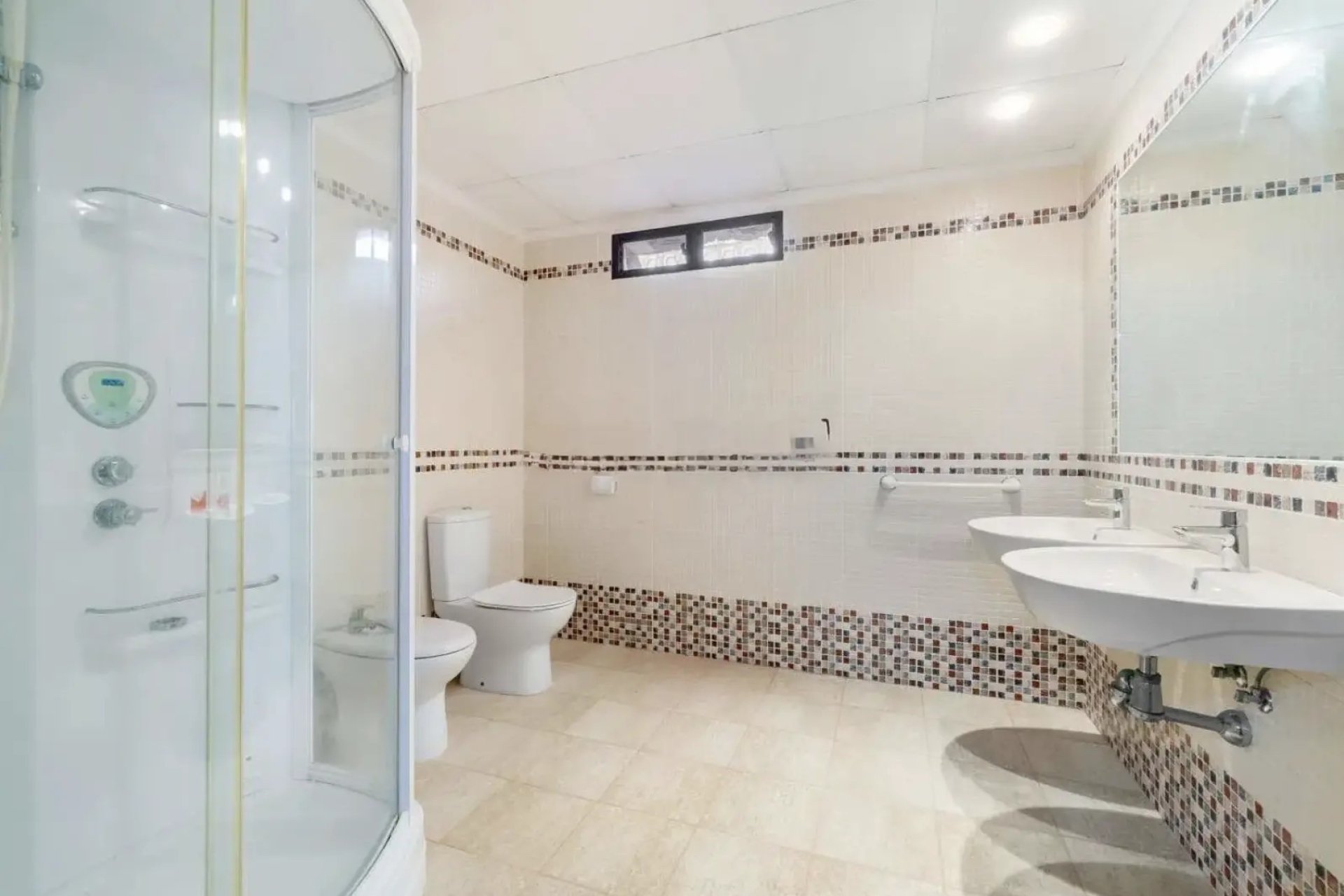 Återförsäljning - Villa -
Orihuela Costa - La Zenia