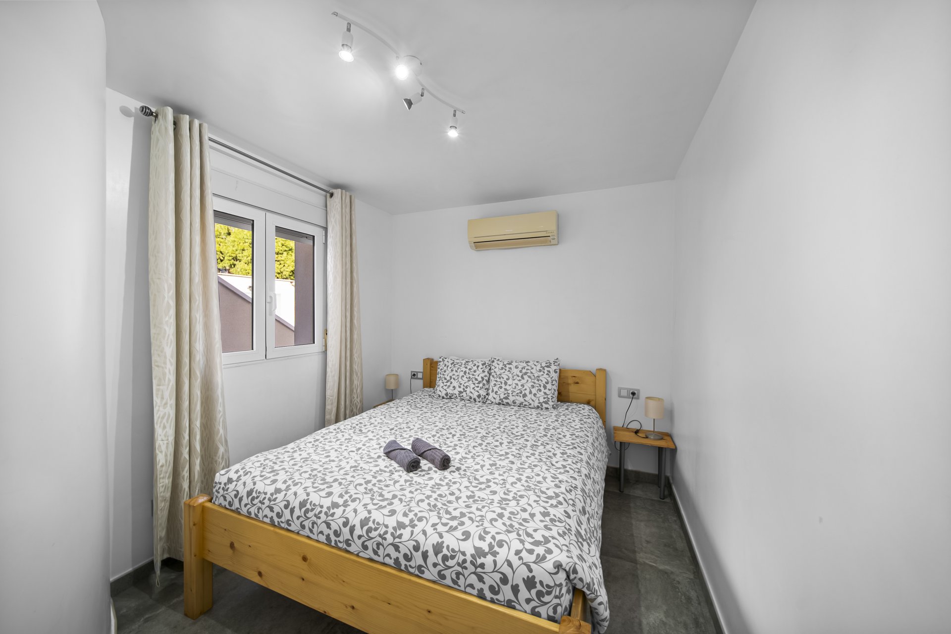 Återförsäljning - Villa -
Orihuela Costa - La Zenia