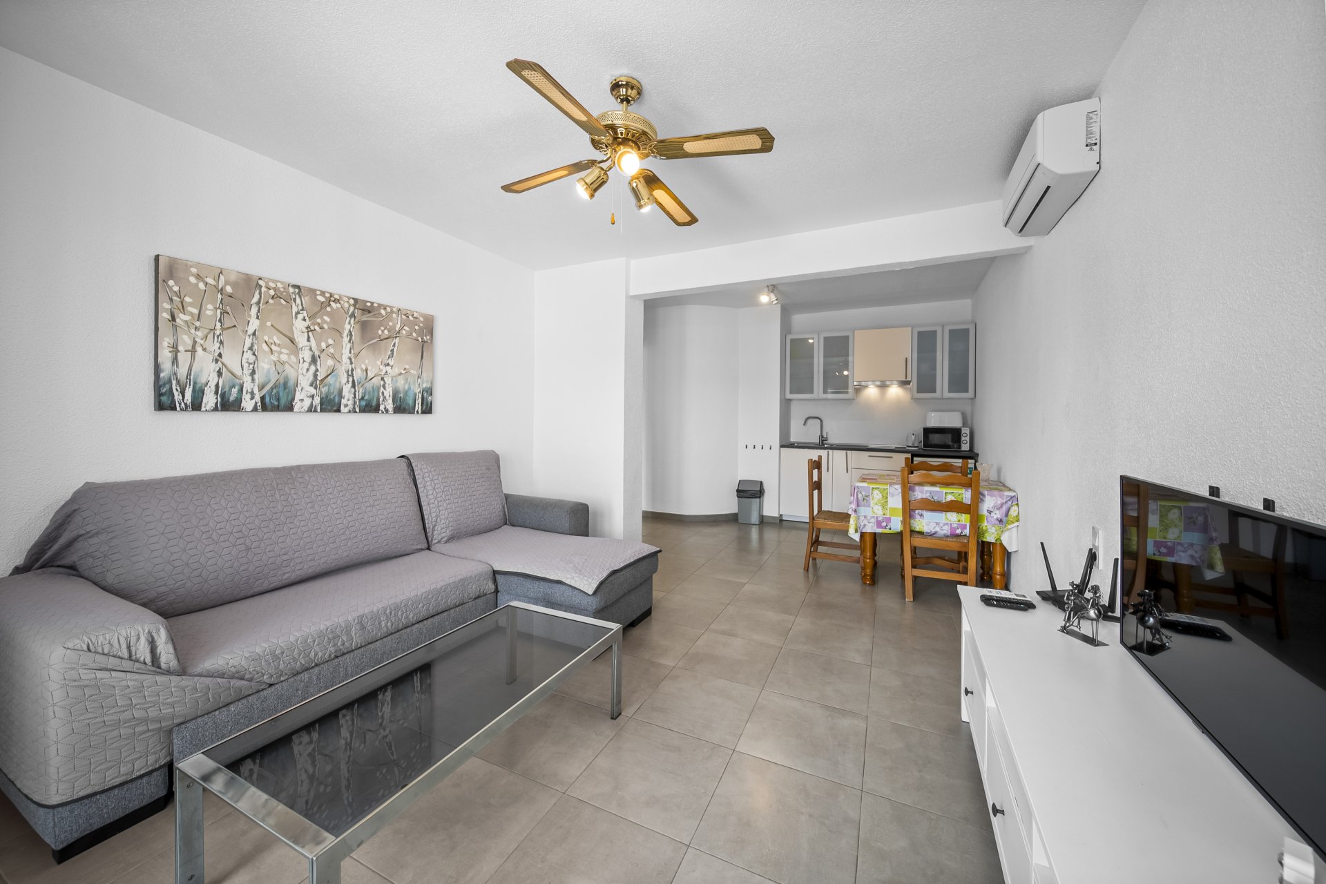 Återförsäljning - Villa -
Orihuela Costa - La Zenia