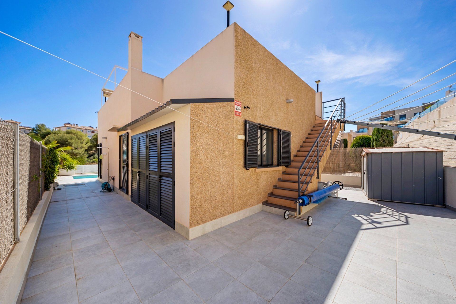 Återförsäljning - Villa -
Orihuela Costa - La Zenia