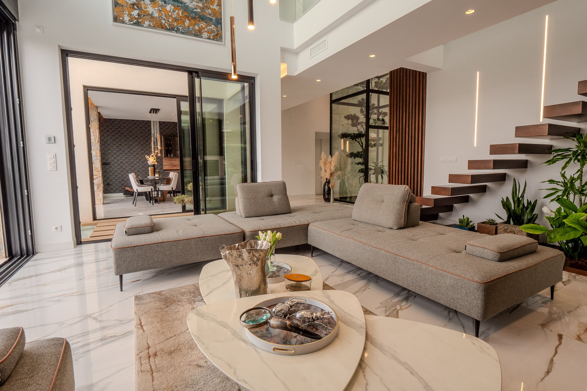 Återförsäljning - Villa -
Orihuela Costa - Las Colinas Golf