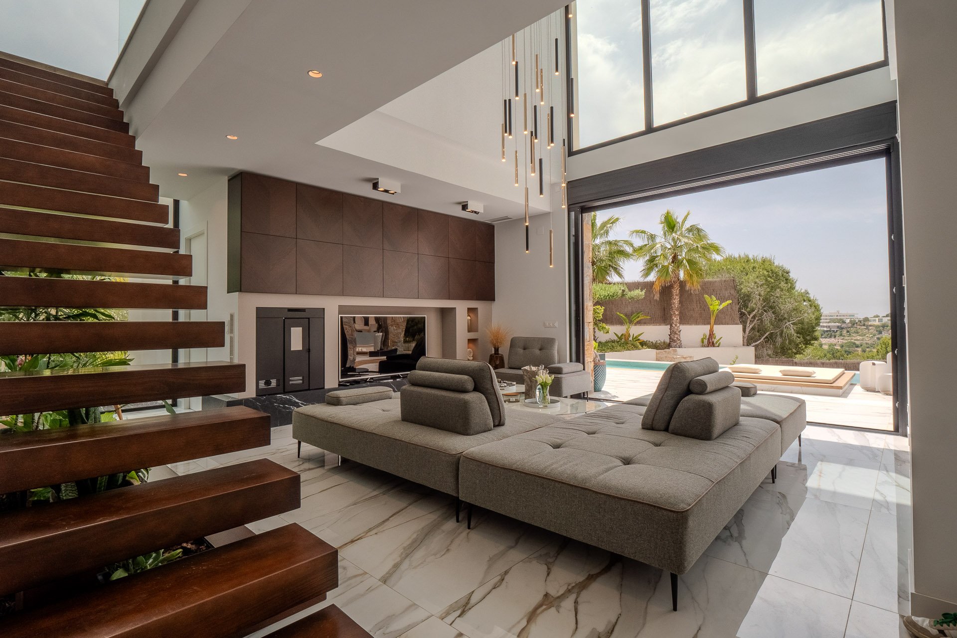 Återförsäljning - Villa -
Orihuela Costa - Las Colinas Golf