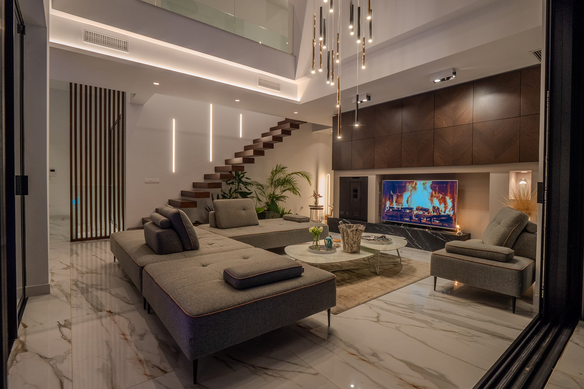 Återförsäljning - Villa -
Orihuela Costa - Las Colinas Golf