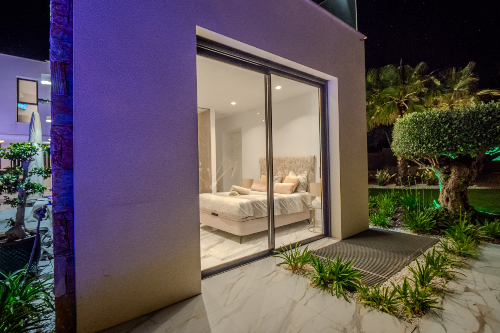 Återförsäljning - Villa -
Orihuela Costa - Las Colinas Golf