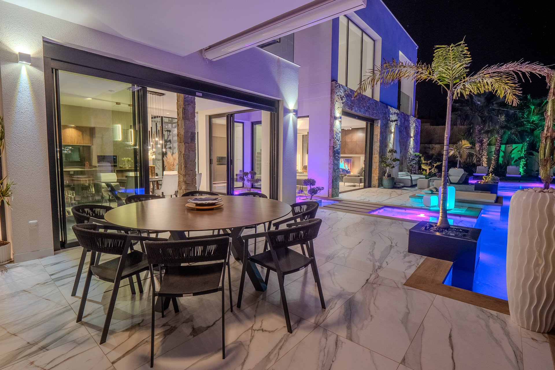 Återförsäljning - Villa -
Orihuela Costa - Las Colinas Golf