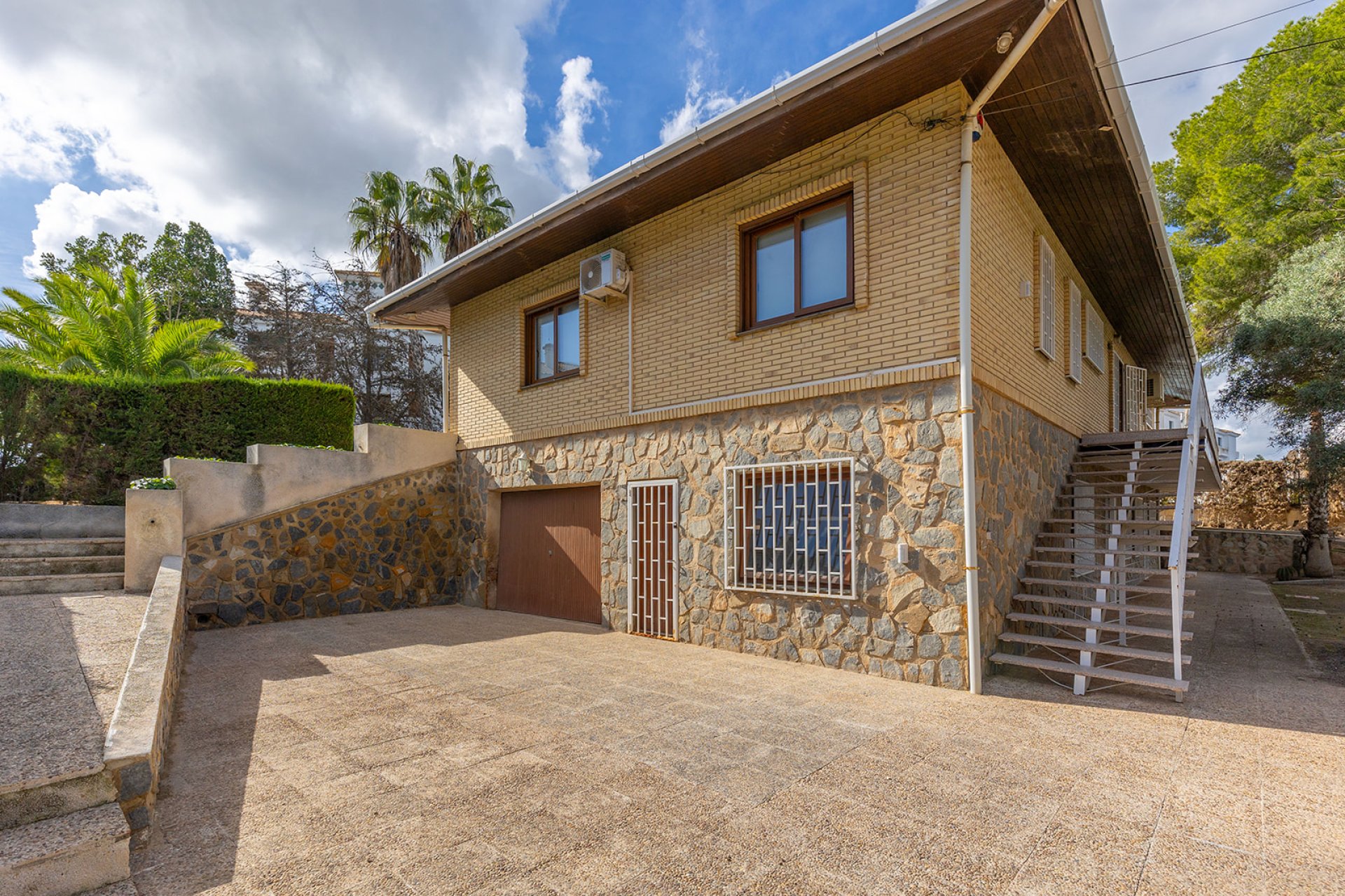 Återförsäljning - Villa -
Orihuela Costa - Las Filipinas