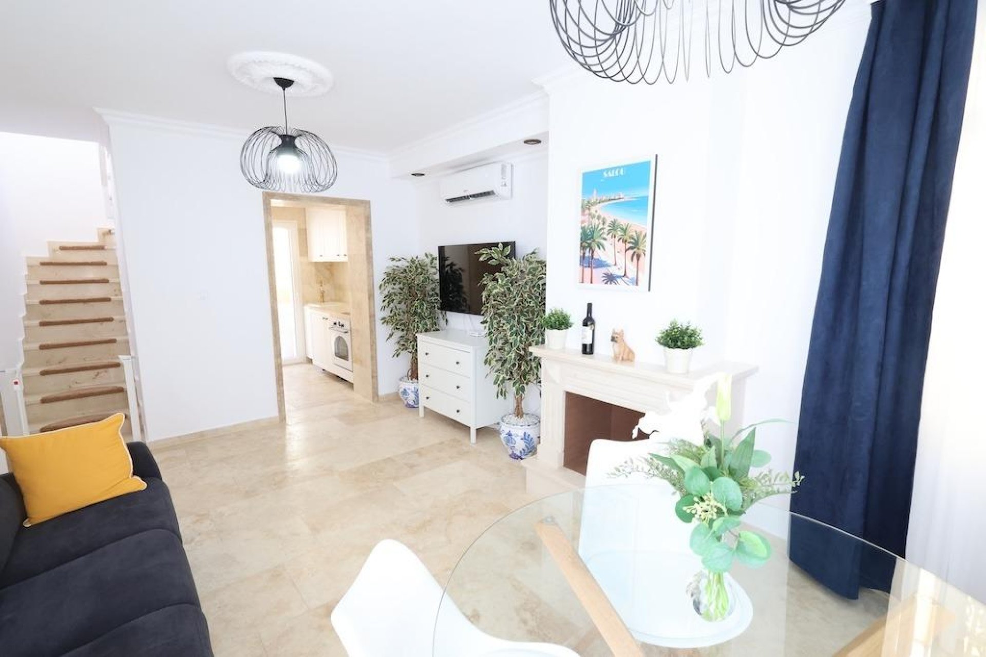 Återförsäljning - Villa -
Orihuela Costa - Las Filipinas