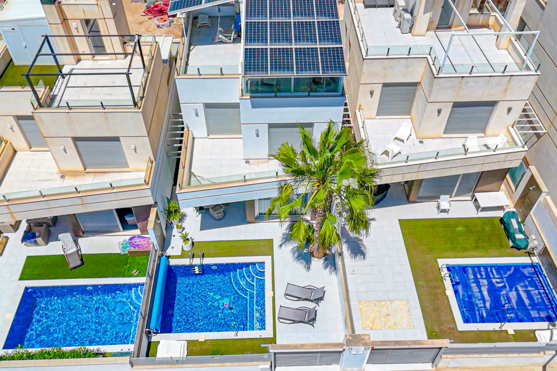 Återförsäljning - Villa -
Orihuela Costa - Lomas de Cabo Roig