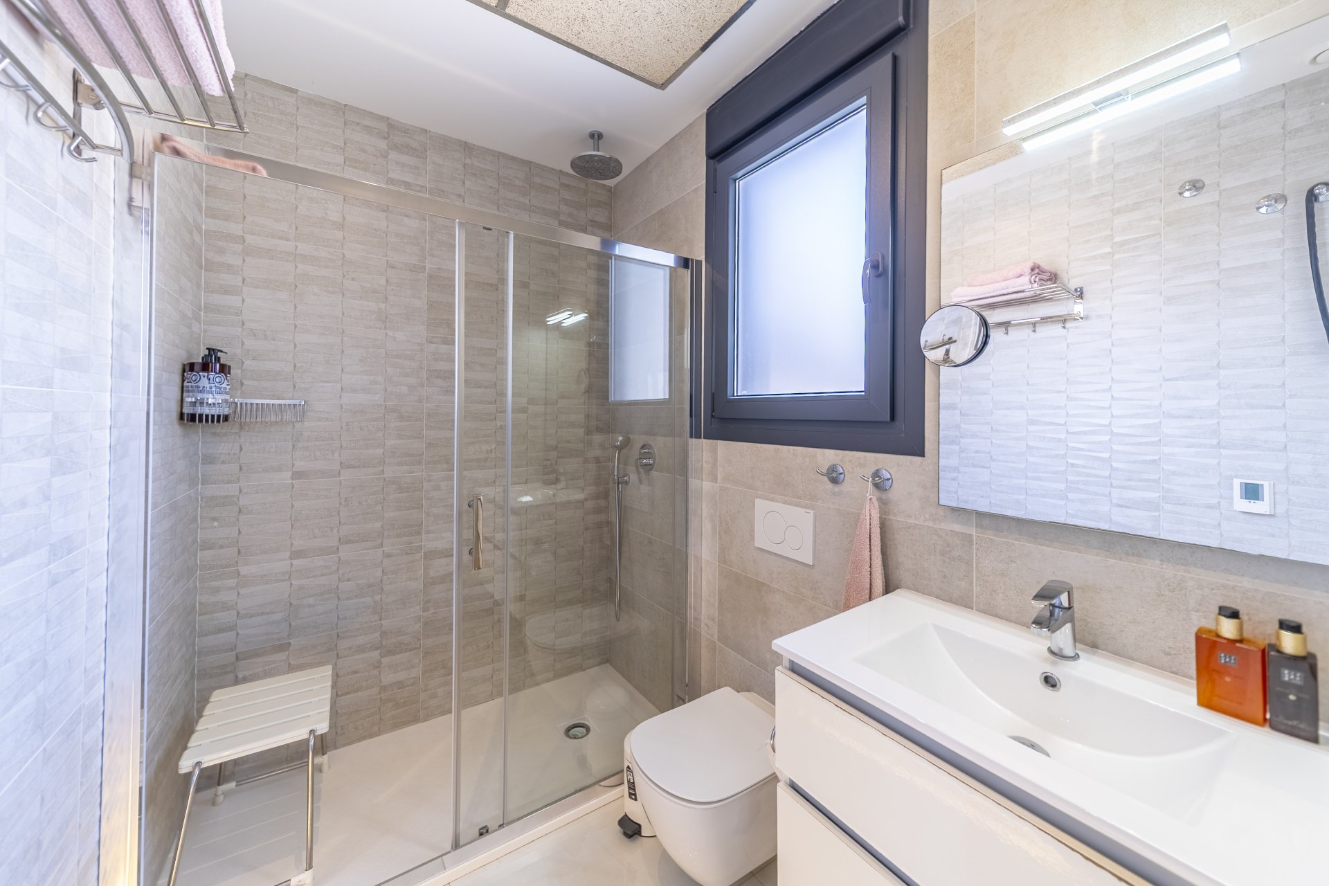 Återförsäljning - Villa -
Orihuela Costa - Lomas de Cabo Roig