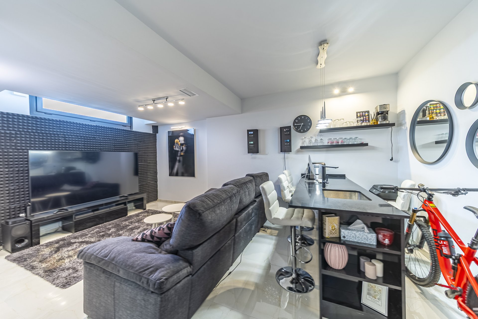 Återförsäljning - Villa -
Orihuela Costa - Lomas de Cabo Roig