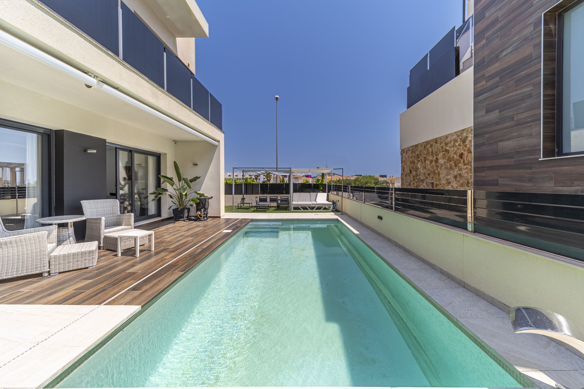 Återförsäljning - Villa -
Orihuela Costa - Lomas de Cabo Roig