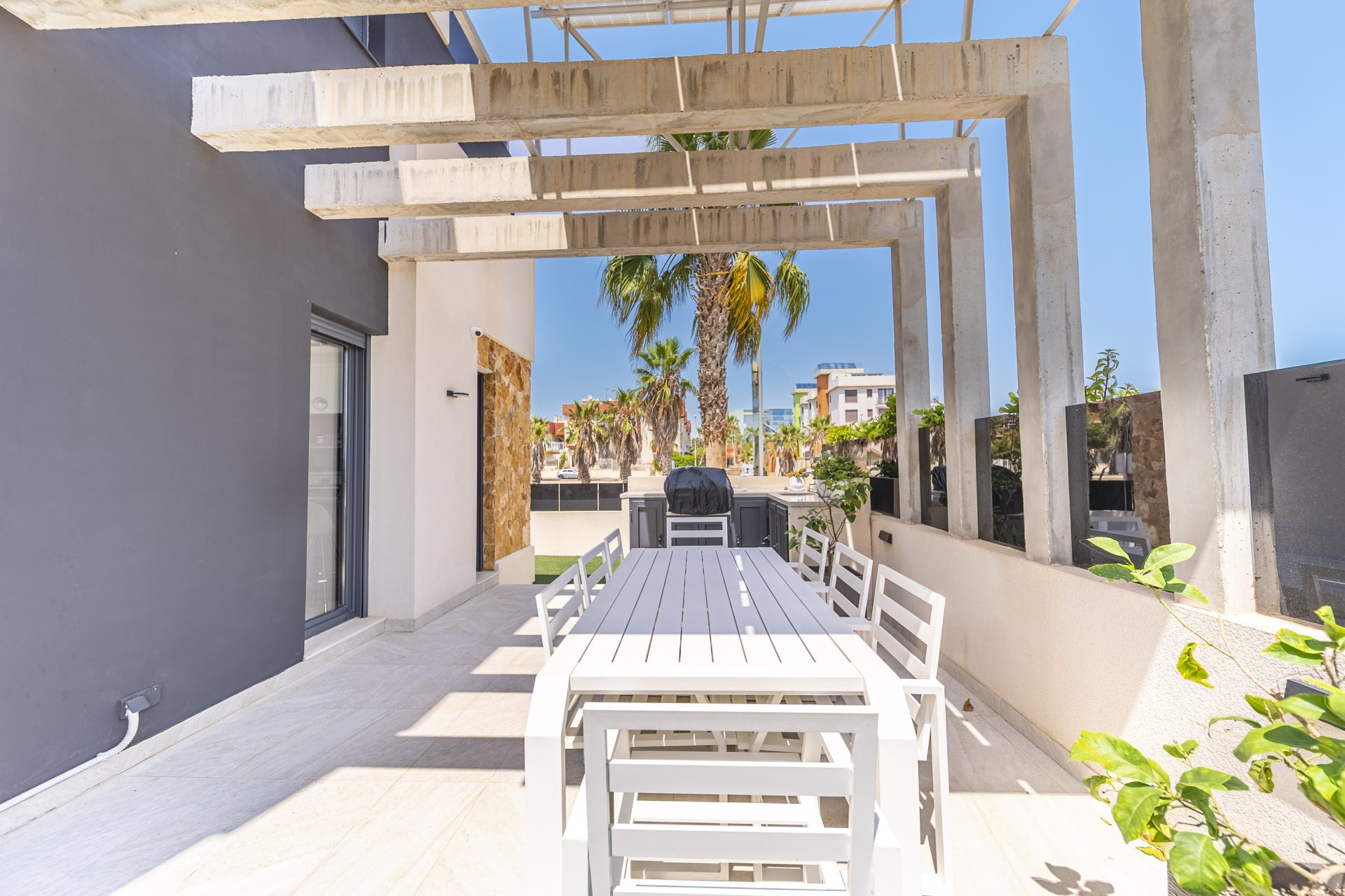 Återförsäljning - Villa -
Orihuela Costa - Lomas de Cabo Roig