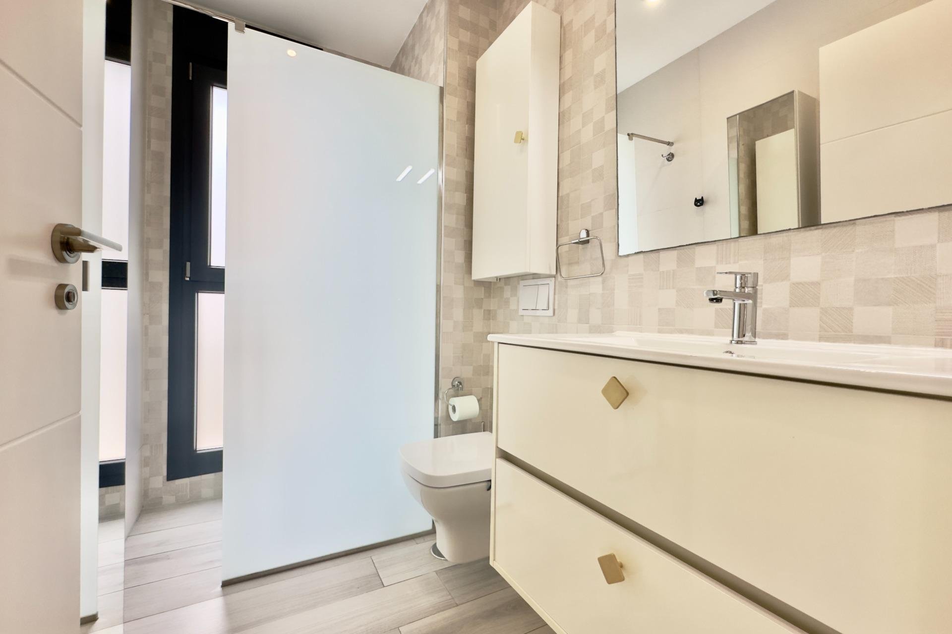 Återförsäljning - Villa -
Orihuela Costa - Lomas de Cabo Roig