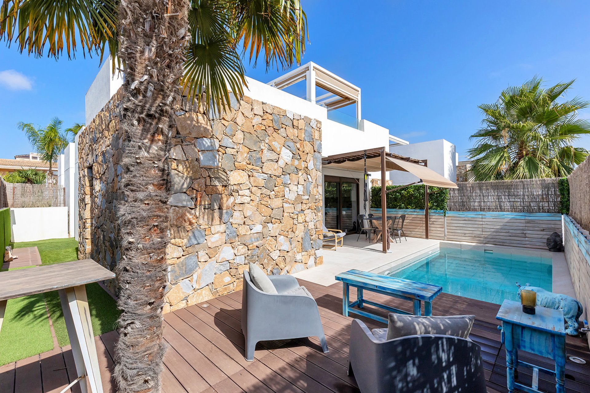 Återförsäljning - Villa -
Orihuela Costa - Lomas de Cabo Roig