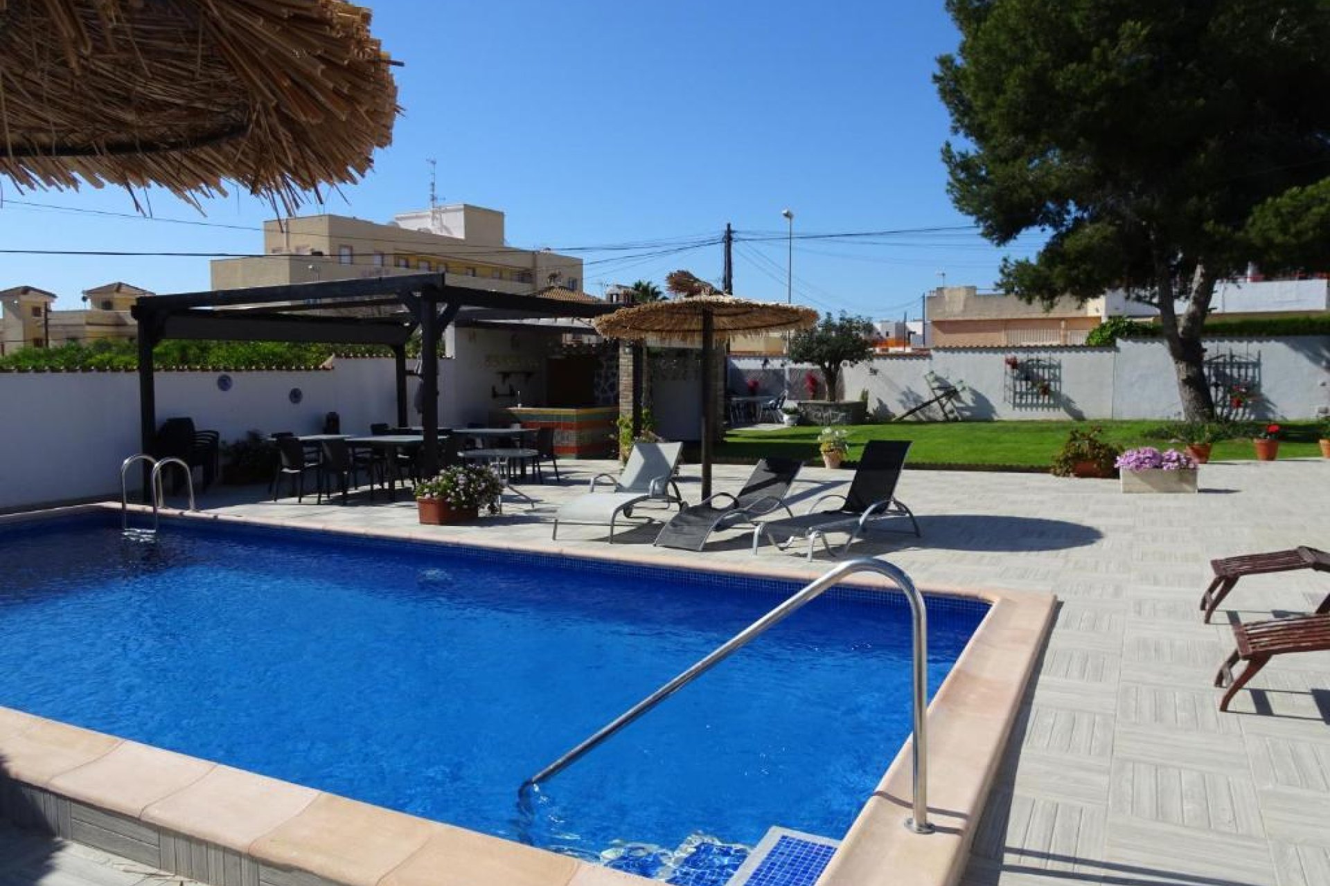 Återförsäljning - Villa -
Orihuela Costa - Lomas de Cabo Roig