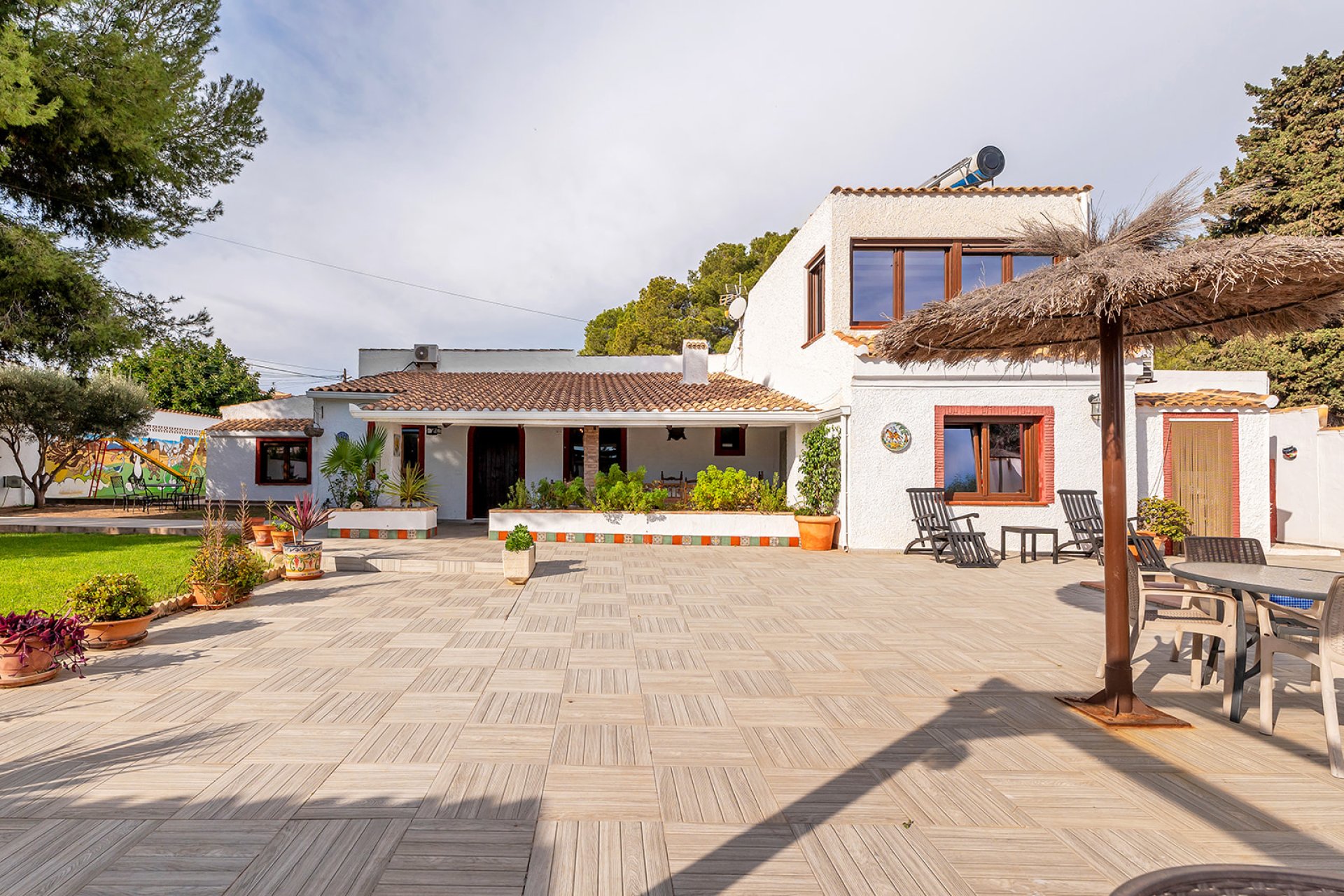 Återförsäljning - Villa -
Orihuela Costa - Lomas de Cabo Roig