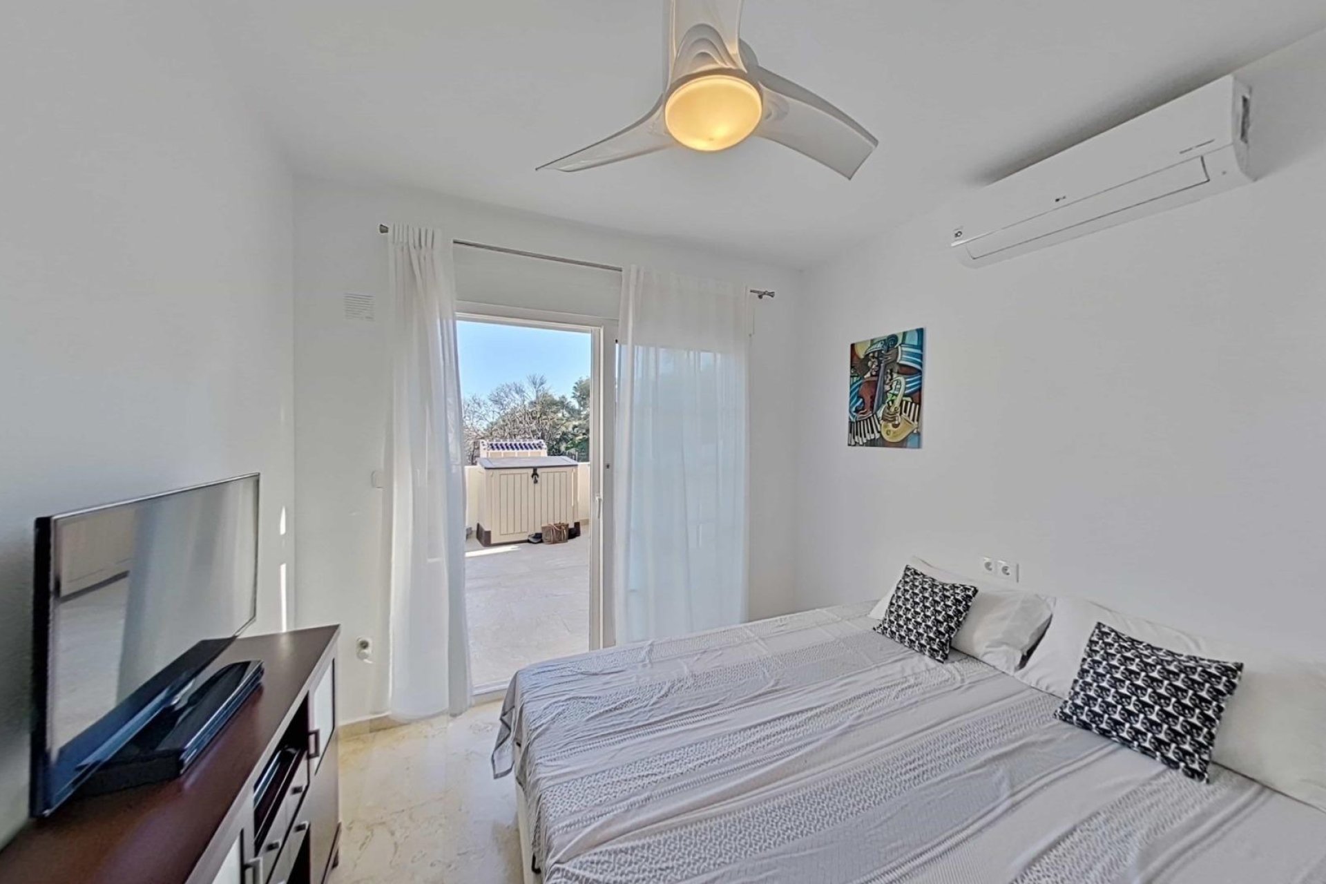 Återförsäljning - Villa -
Orihuela Costa - Lomas de Campoamor-Las Ramblas