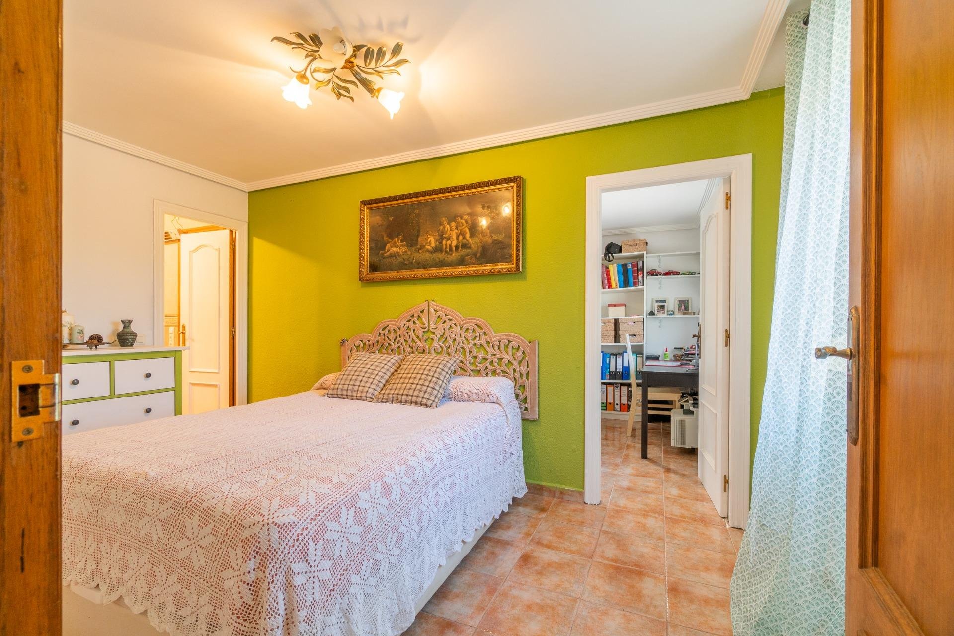 Återförsäljning - Villa -
Orihuela Costa - Los Balcones
