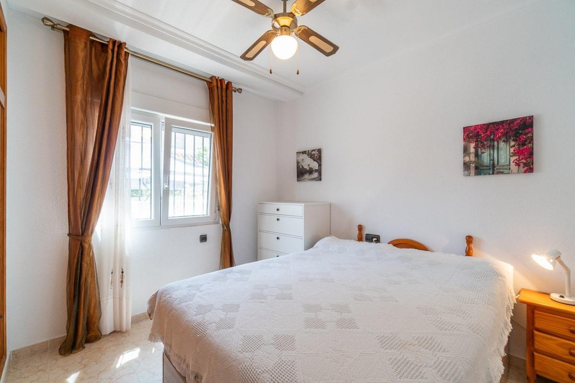 Återförsäljning - Villa -
Orihuela Costa - Playa Flamenca