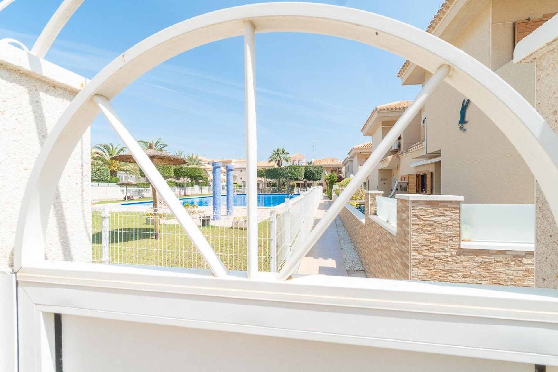 Återförsäljning - Villa -
Orihuela Costa - Playa Flamenca