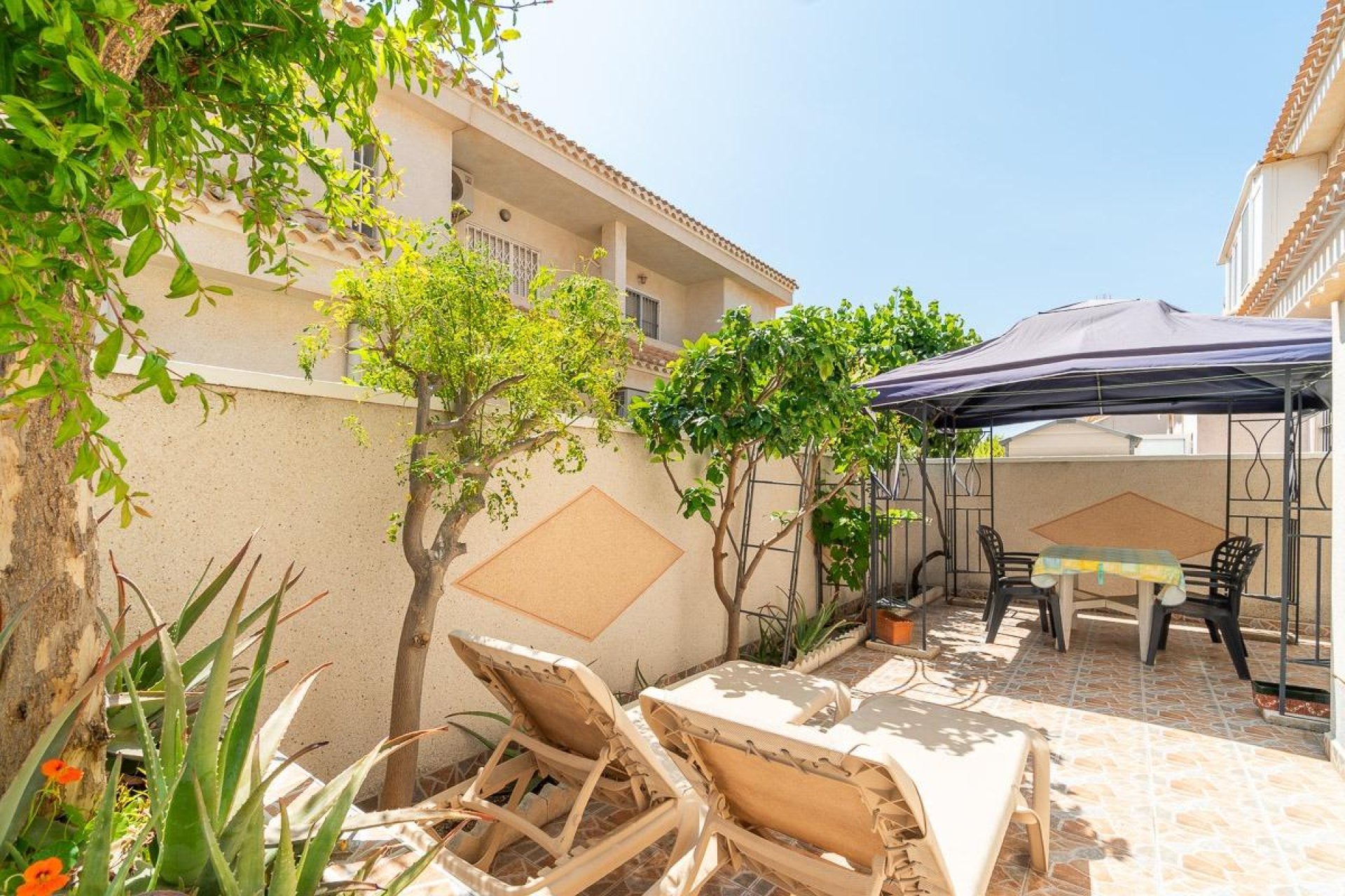 Återförsäljning - Villa -
Orihuela Costa - Playa Flamenca