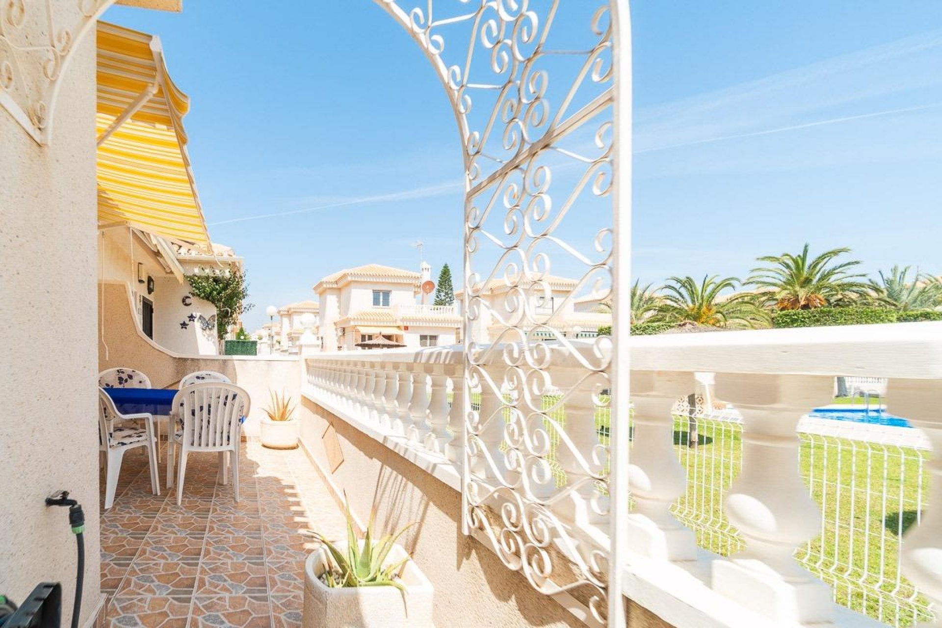 Återförsäljning - Villa -
Orihuela Costa - Playa Flamenca