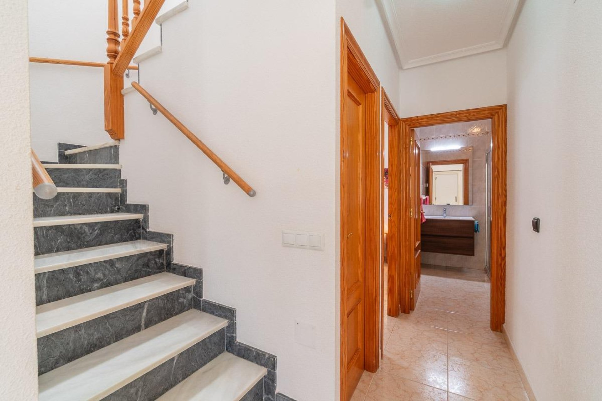 Återförsäljning - Villa -
Orihuela Costa - Playa Flamenca