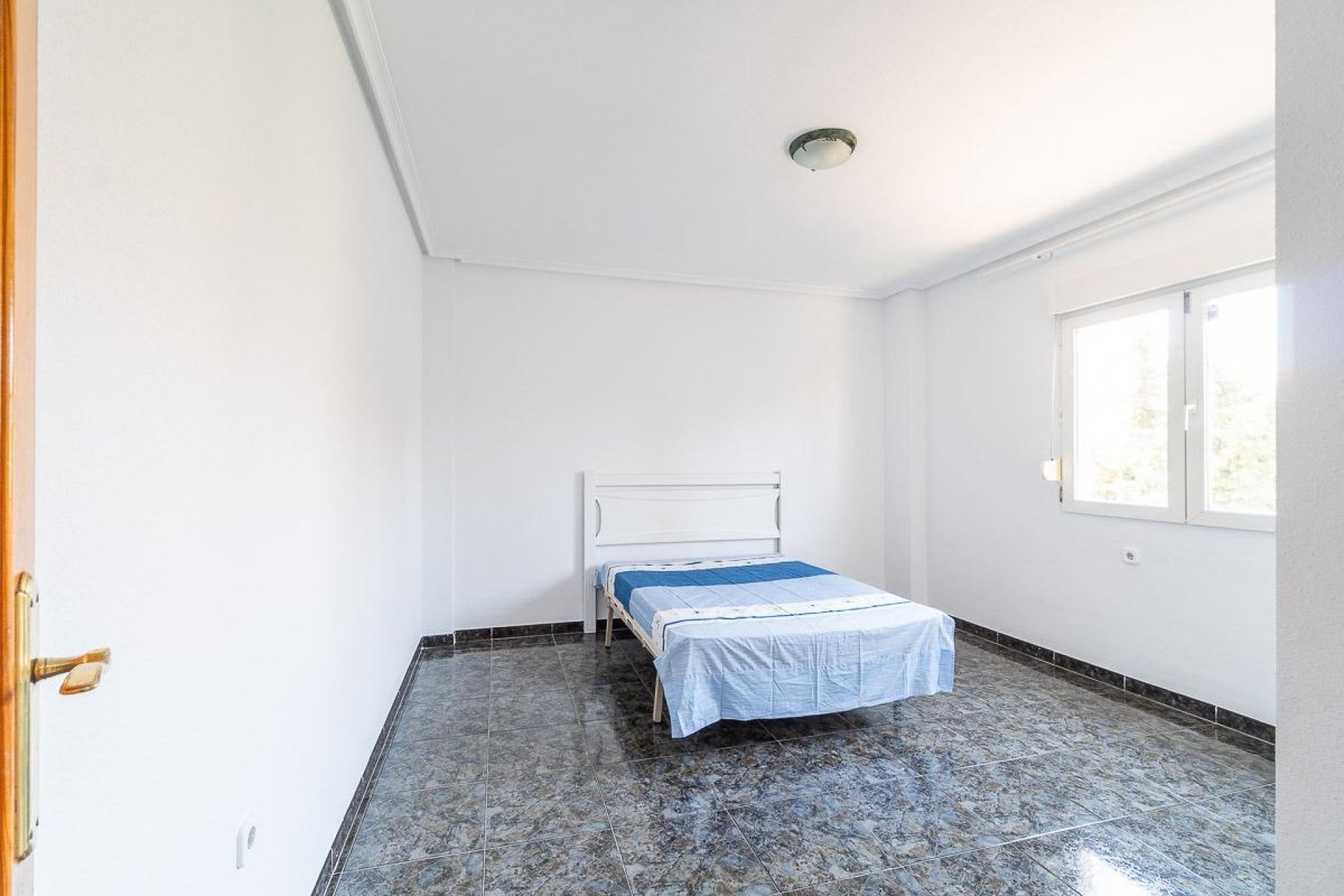 Återförsäljning - Villa -
Orihuela Costa - Playa Flamenca