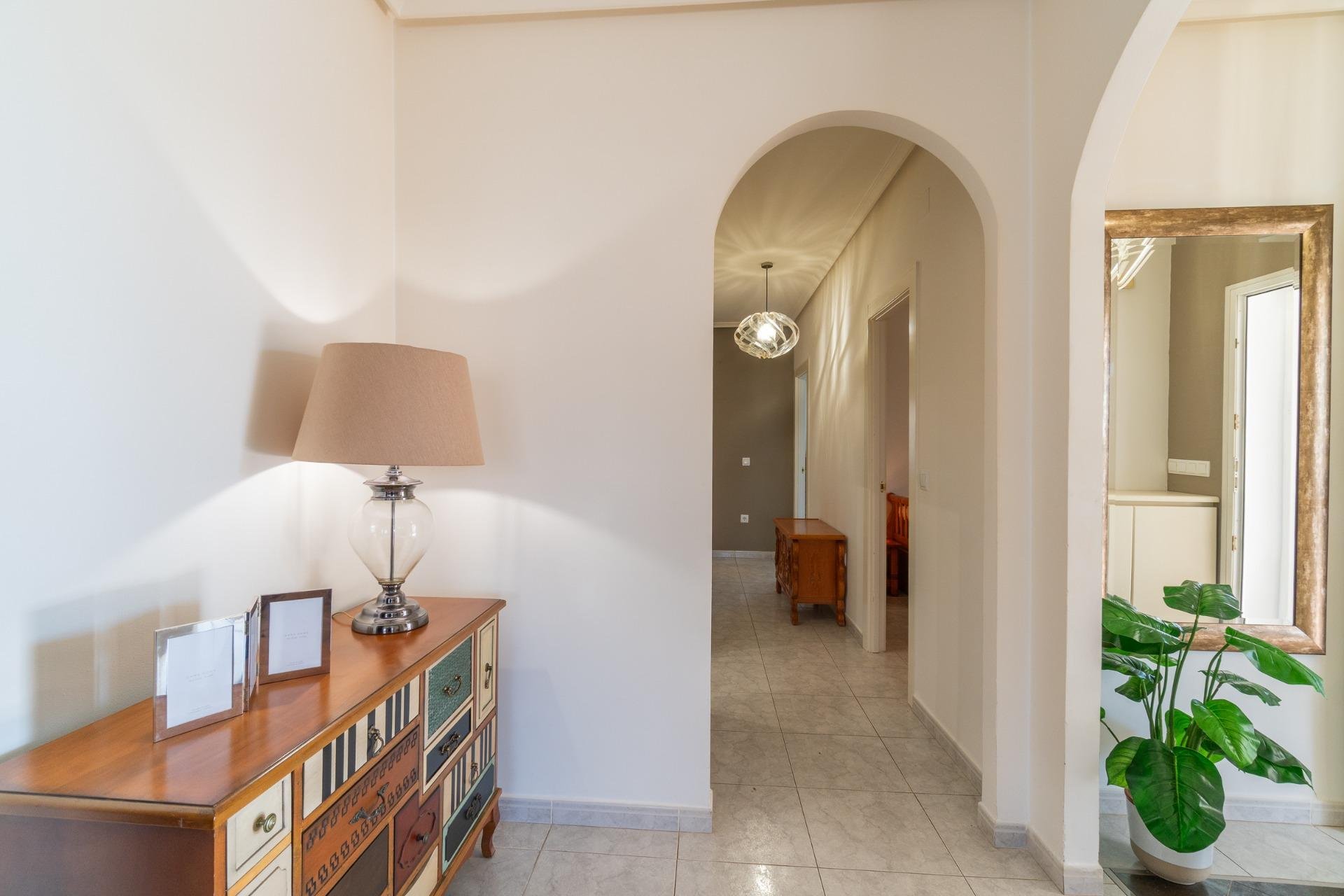 Återförsäljning - Villa -
Orihuela Costa - Playa Flamenca