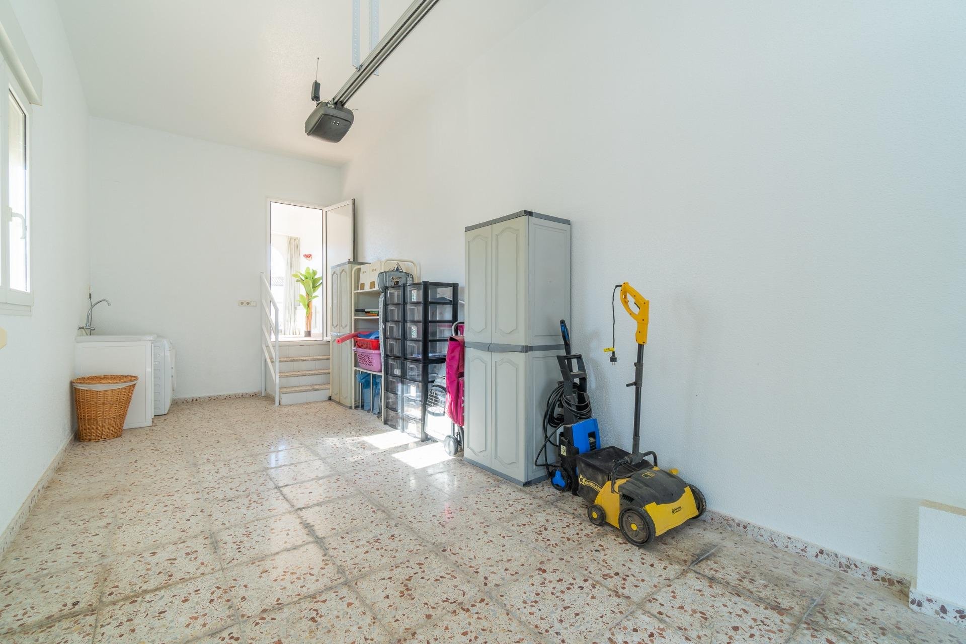 Återförsäljning - Villa -
Orihuela Costa - Playa Flamenca