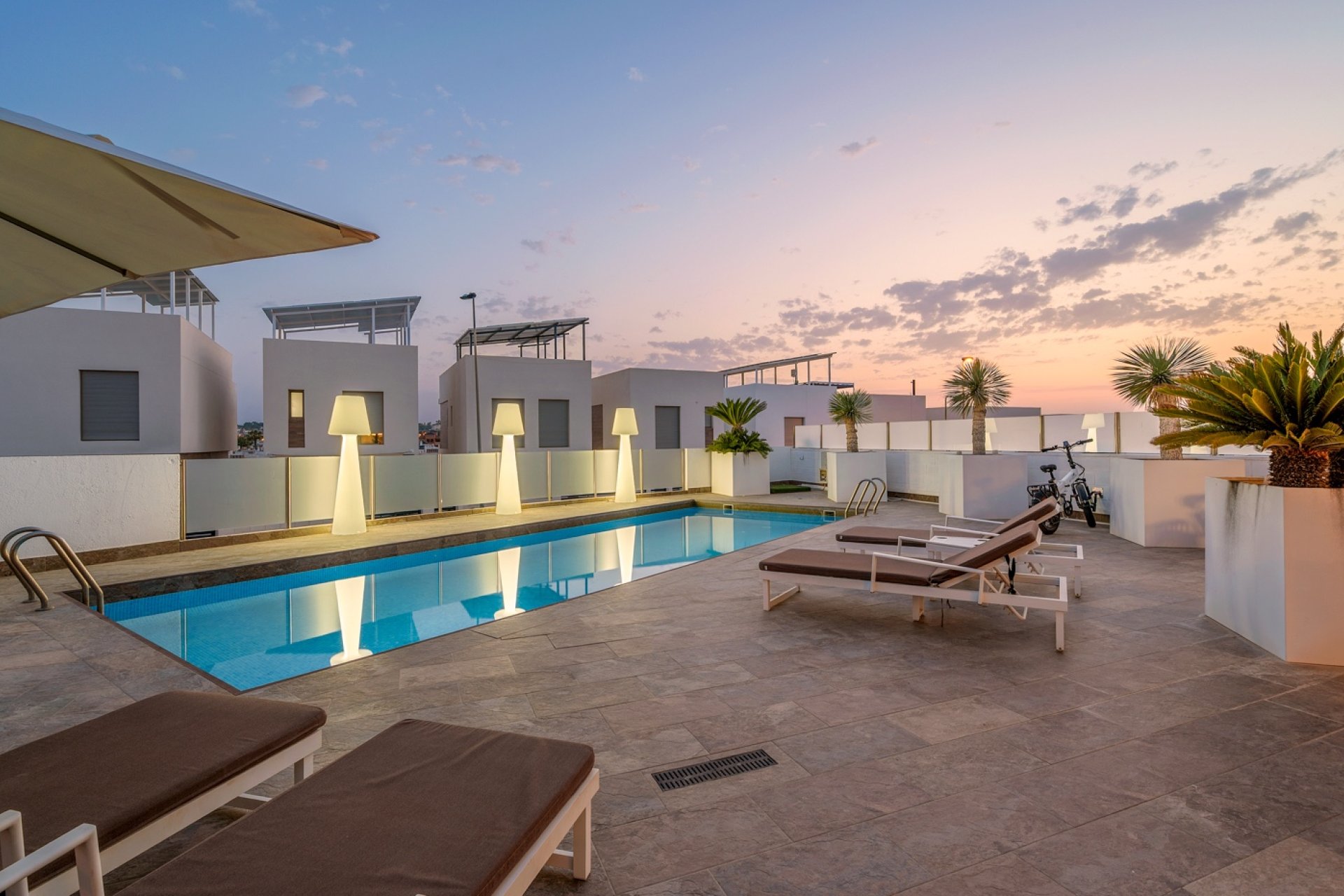 Återförsäljning - Villa -
Orihuela Costa - Villamartín