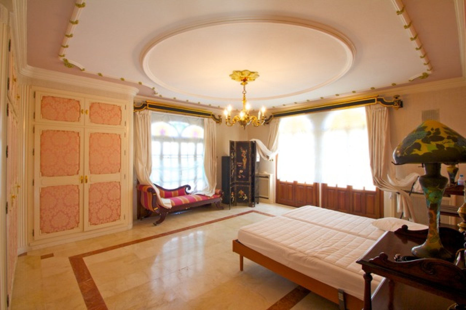 Återförsäljning - Villa -
Orihuela Costa