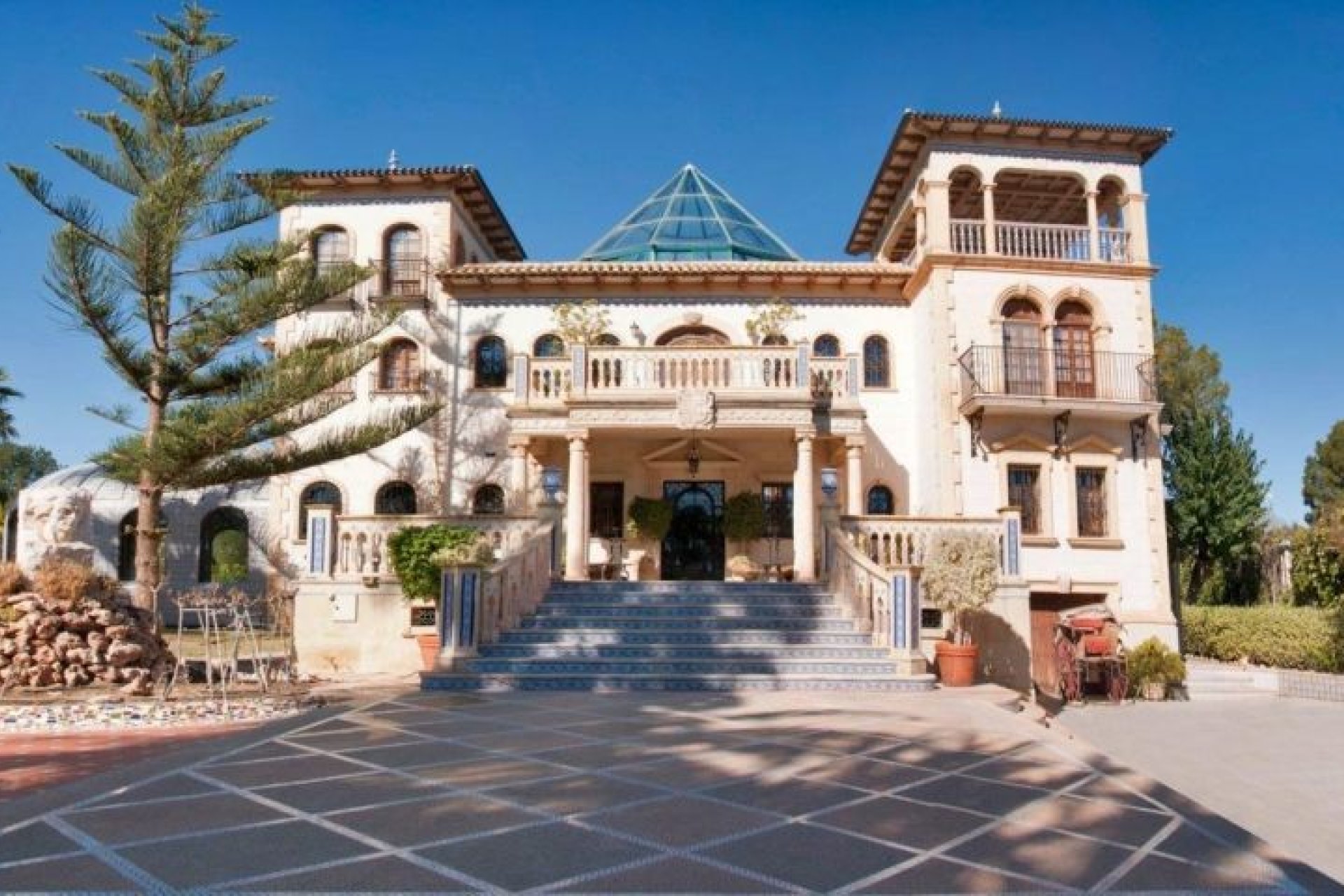 Återförsäljning - Villa -
Orihuela Costa