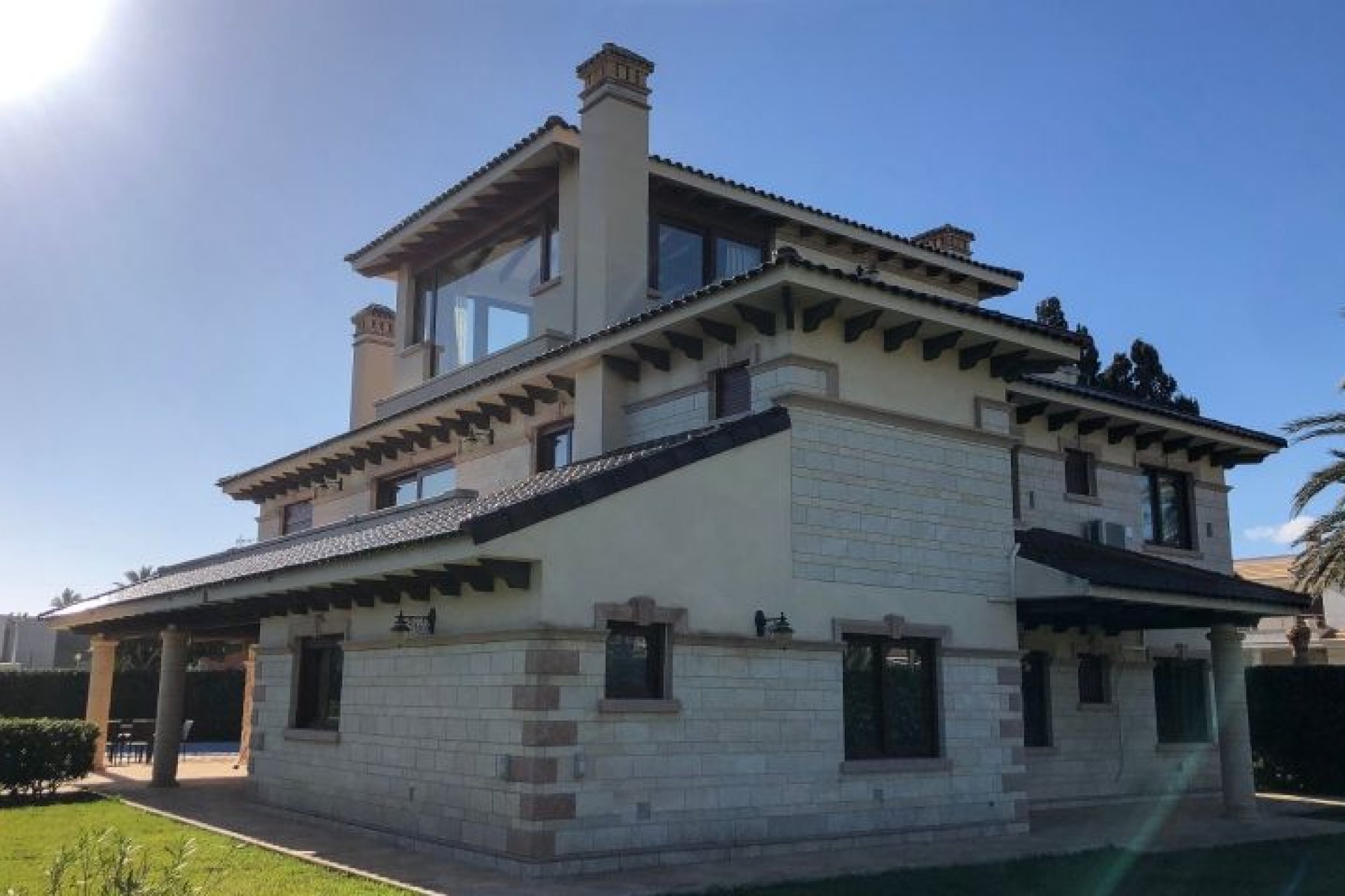 Återförsäljning - Villa -
Orihuela Costa