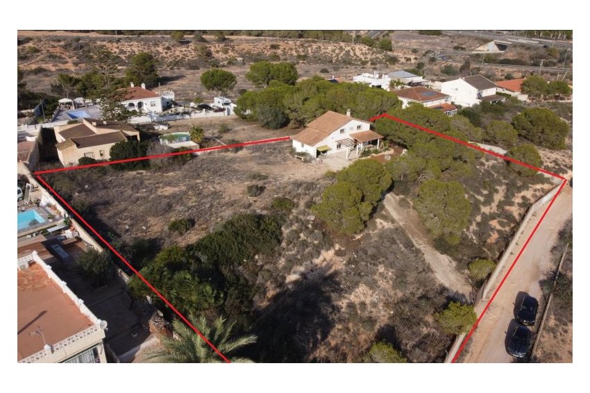 Återförsäljning - Villa -
Orihuela Costa