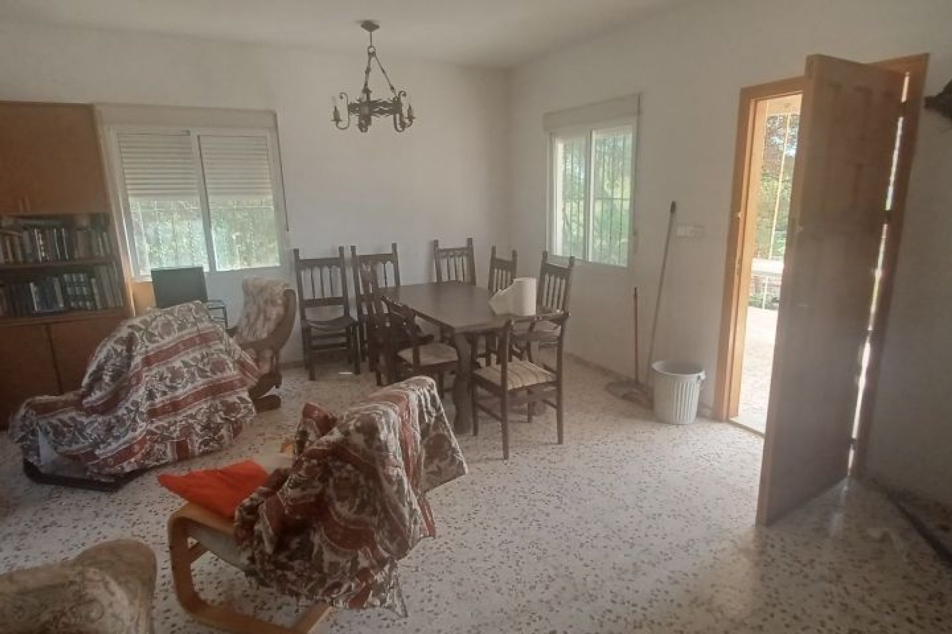 Återförsäljning - Villa -
Orihuela Costa