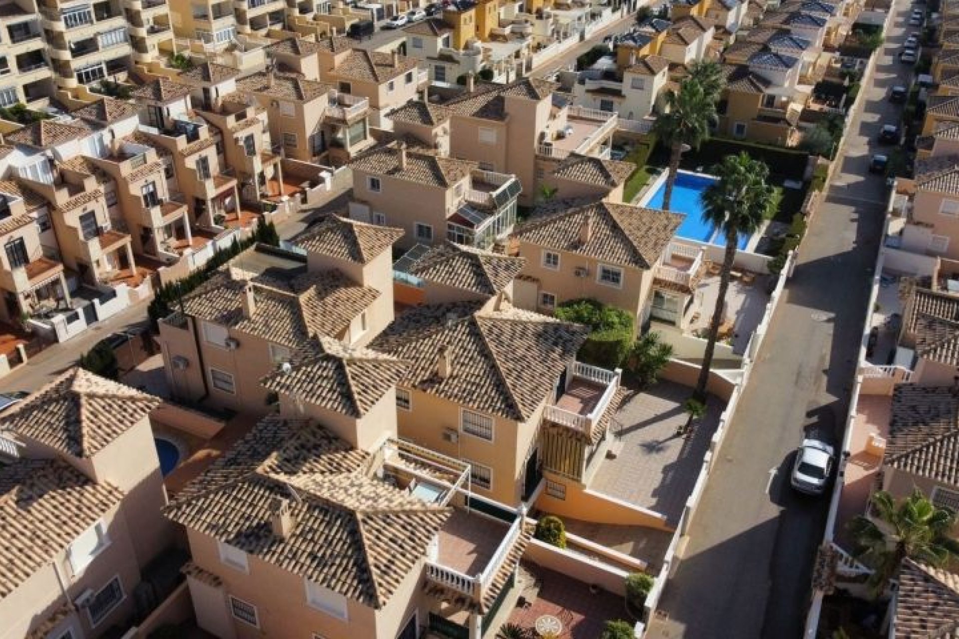 Återförsäljning - Villa -
Orihuela Costa