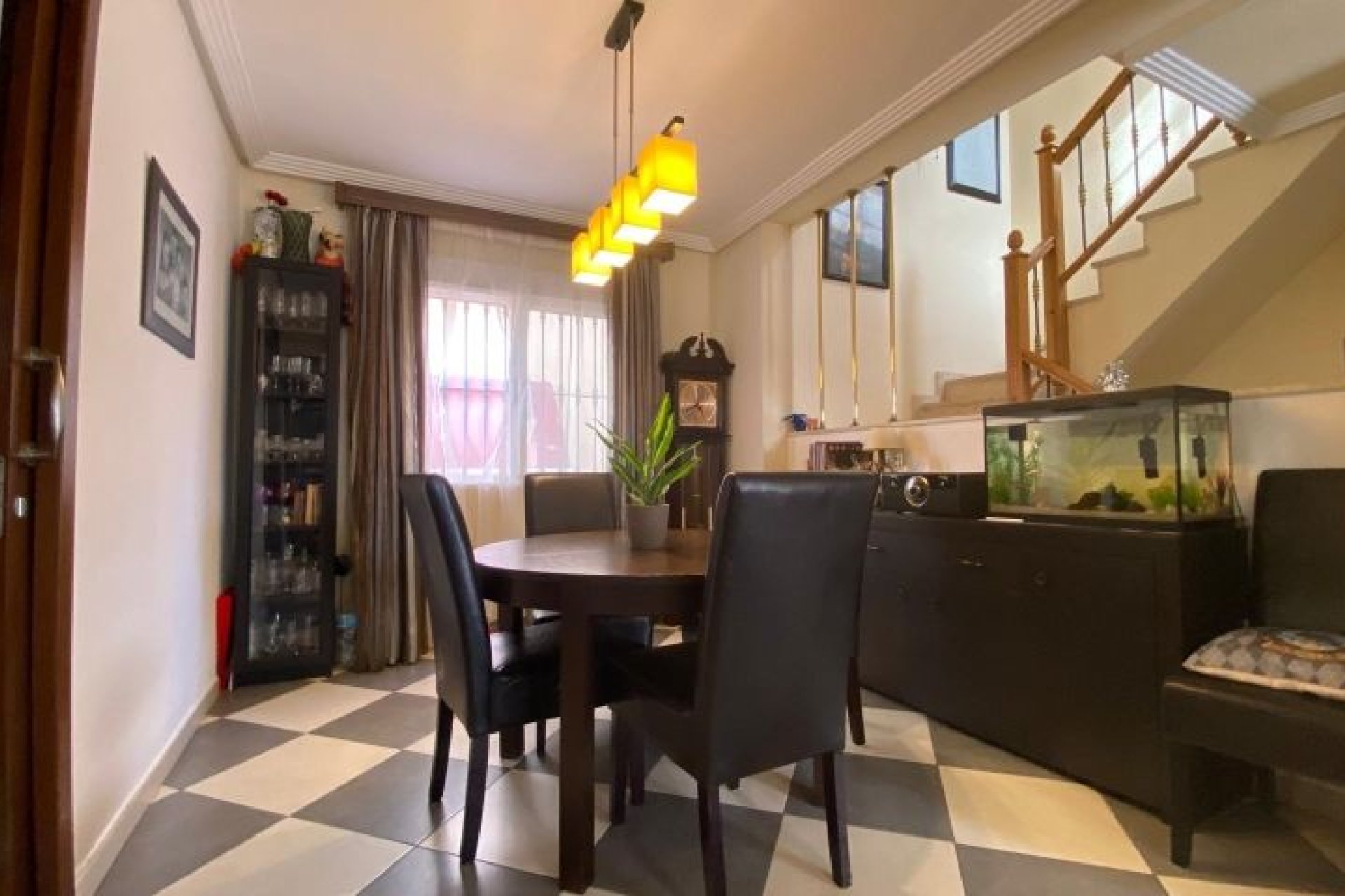 Återförsäljning - Villa -
Orihuela Costa