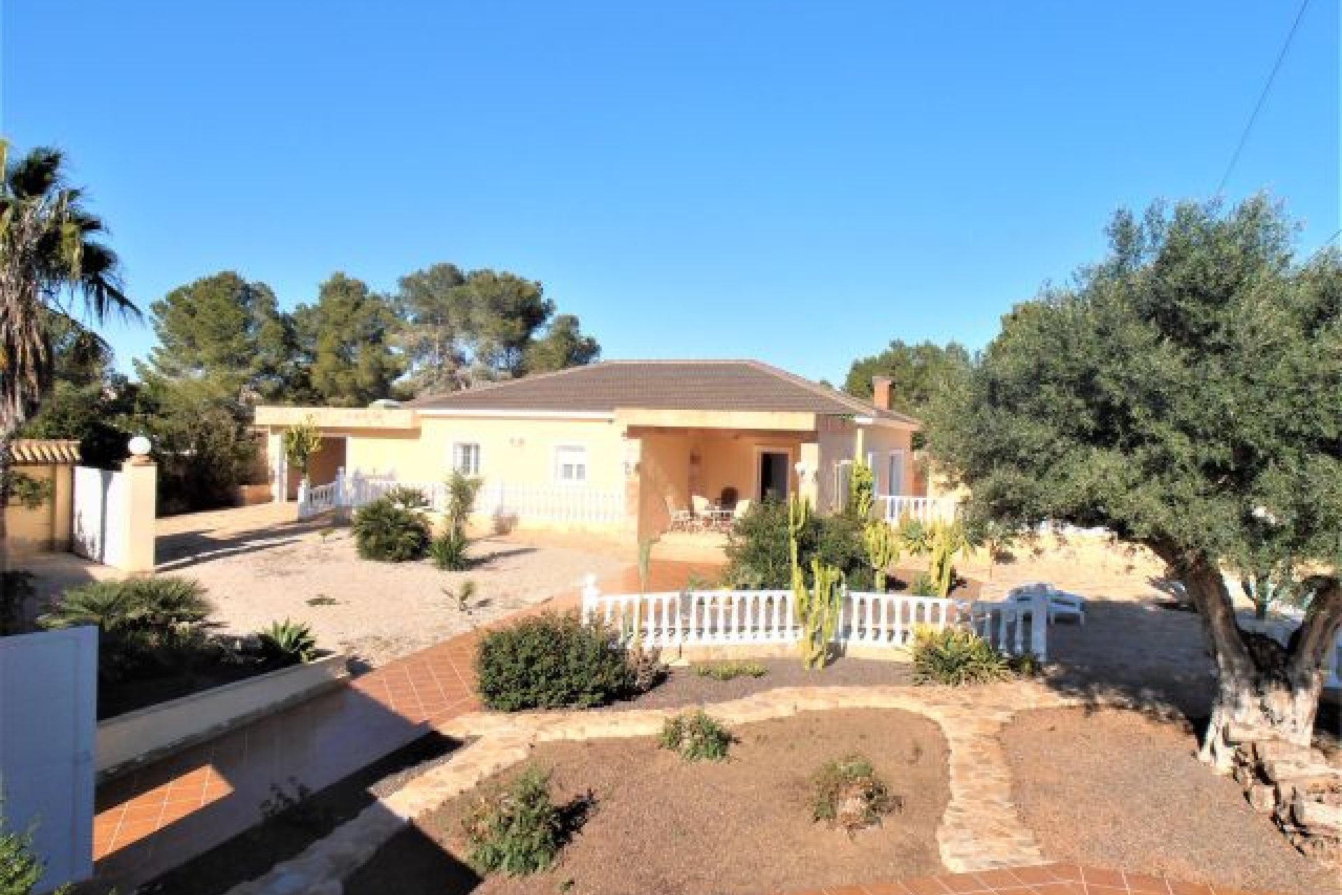 Återförsäljning - Villa -
Orihuela Costa